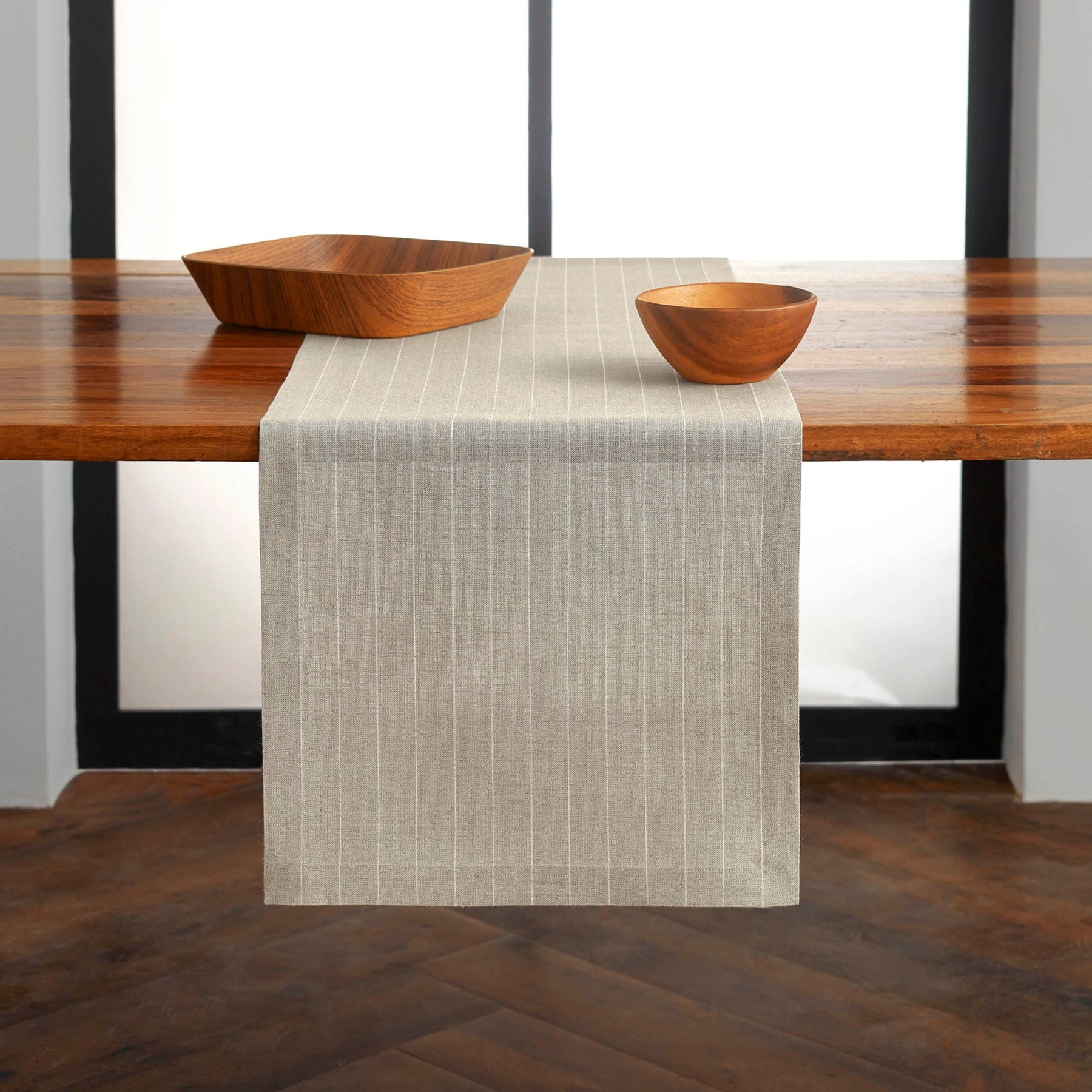 Elegant Pinstripe Table Runner - 16 Inch & 18 Inch Wide - Perfect for Dining Tables, Weddings & Holiday Decor