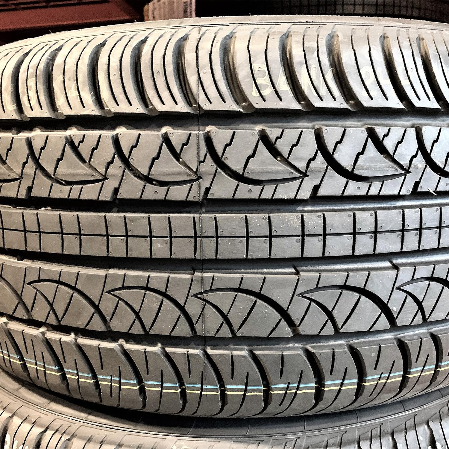 Pirelli P Zero Nero All Season Performance Tire - P235/50ZR18 - High Grip & Durability for Sports Cars & Luxury Sedans - Perfect for Daily Commuting & Highway Driving