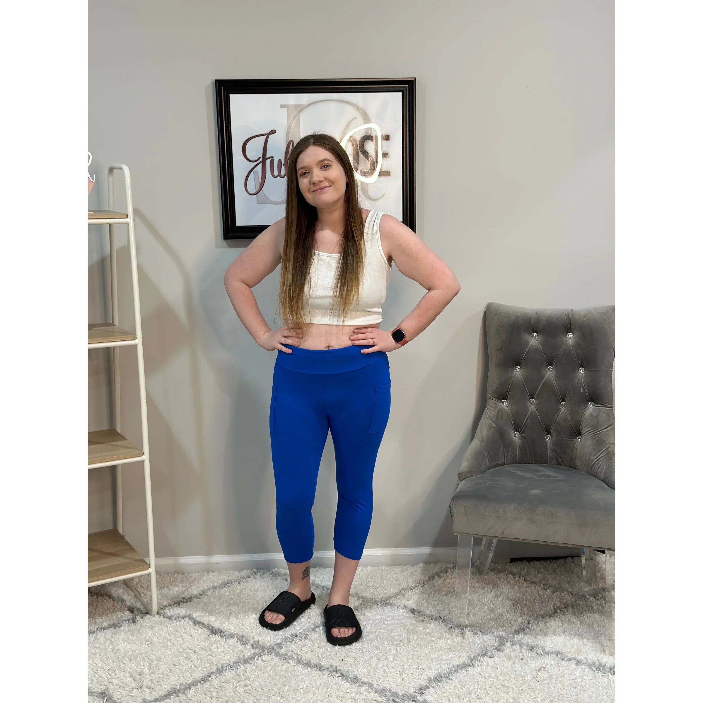PREORDER: Women's High-Waisted Capri Yoga Leggings with Side Pockets - 9 Color Options for Workout, Running & Casual Wear