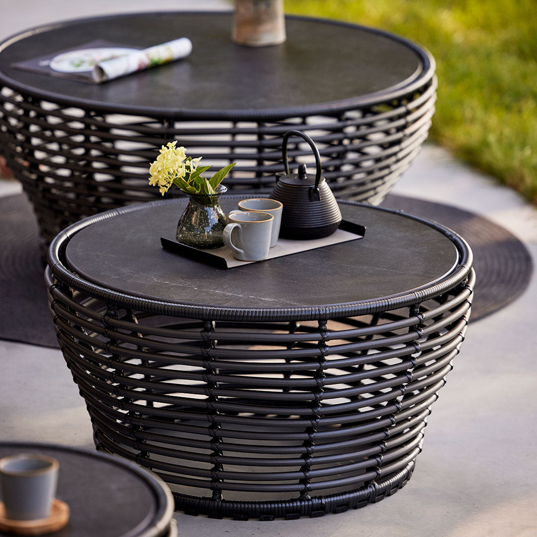 Outdoor Wicker Coffee Table - Medium Size Rattan Patio Furniture for Garden, Porch, and Poolside Relaxation
