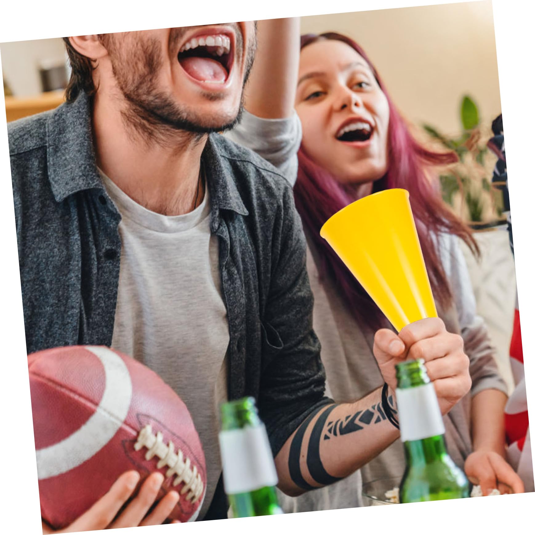 SUPVOX Portable Cheer Horn Speaker - Loud Party Cheering Toy, Football Game Trumpet, Plastic Mini Megaphone for Sports Events, Birthday Parties & Celebrations