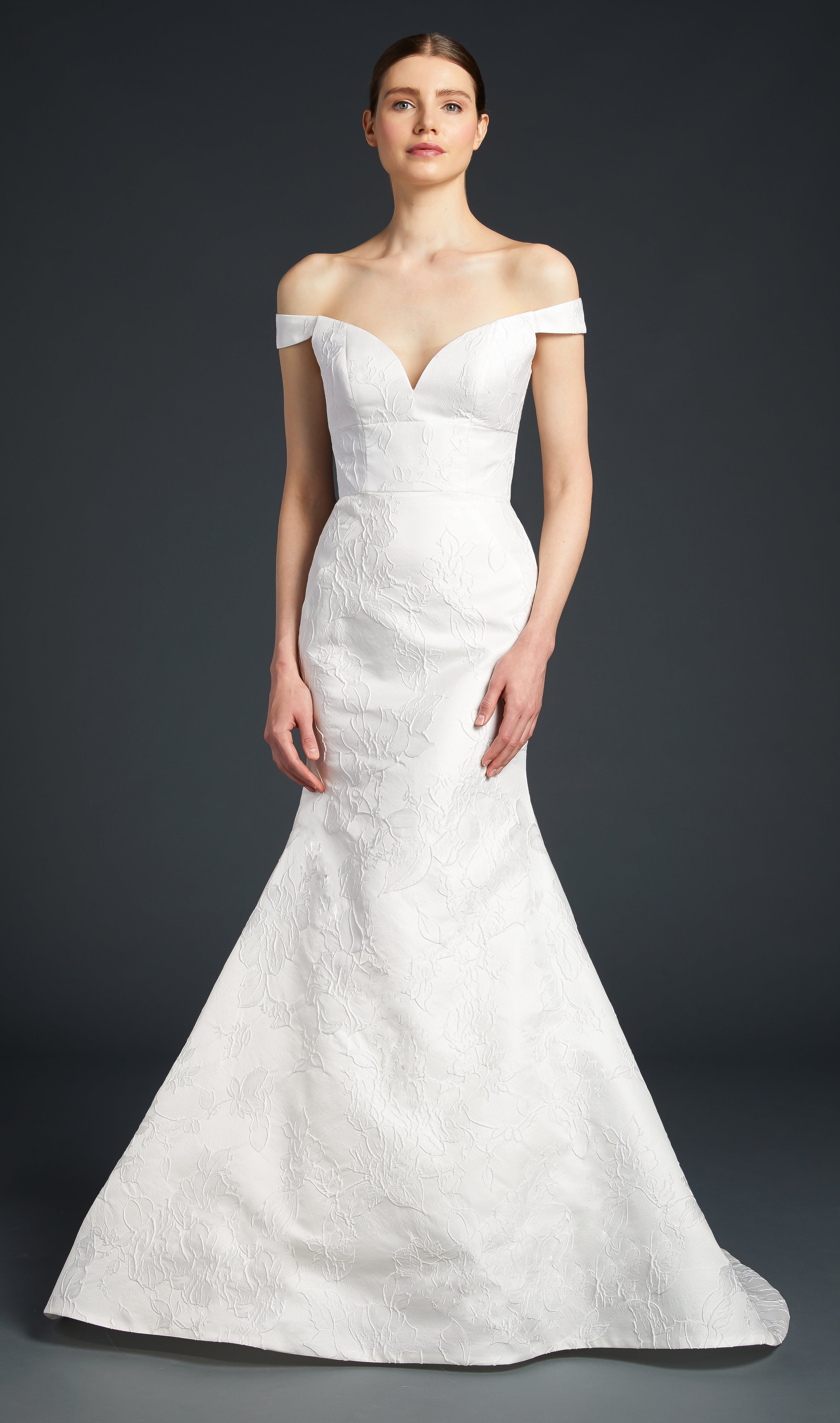 Anne Barge Frankie Wedding Dress Size 12 - Elegant Bridal Gown for Church Ceremony & Outdoor Garden Weddings