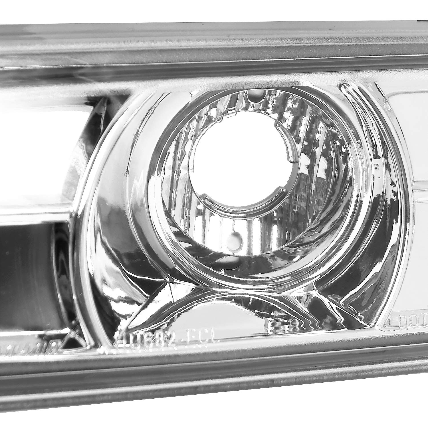 Spec-D Tuning Chrome LED Halo Projector Headlights with Clear Lens & Bumper Lights - Compatible with 2004-2012 Chevy Colorado & GMC Canyon - Left/Right Pair Headlamp Assembly - Upgrade for Night Driving & Off-Road Adventures