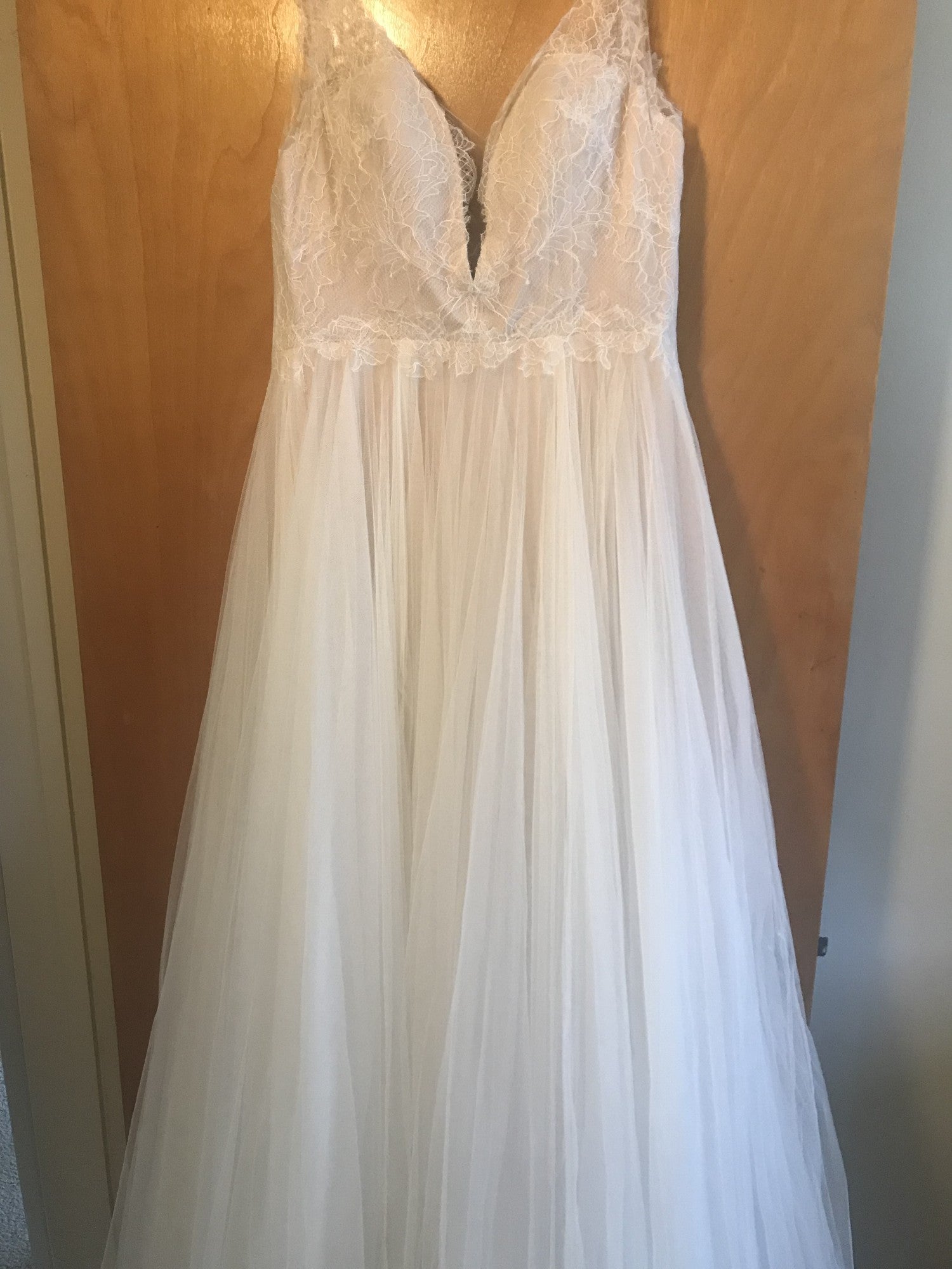 BHLDN Wtoo Mercer Gown - Elegant Lace Wedding Dress for Brides | Perfect for Beach, Garden & Formal Weddings