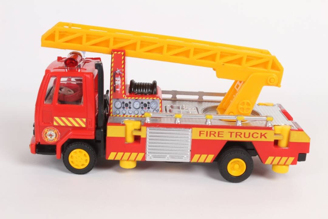 Centy Toys Tmp 207 Ambulance & Fire Ladder Truck - White Emergency Vehicle Toy for Kids | Pretend Play, Rescue Missions & Role Playing Games for Children