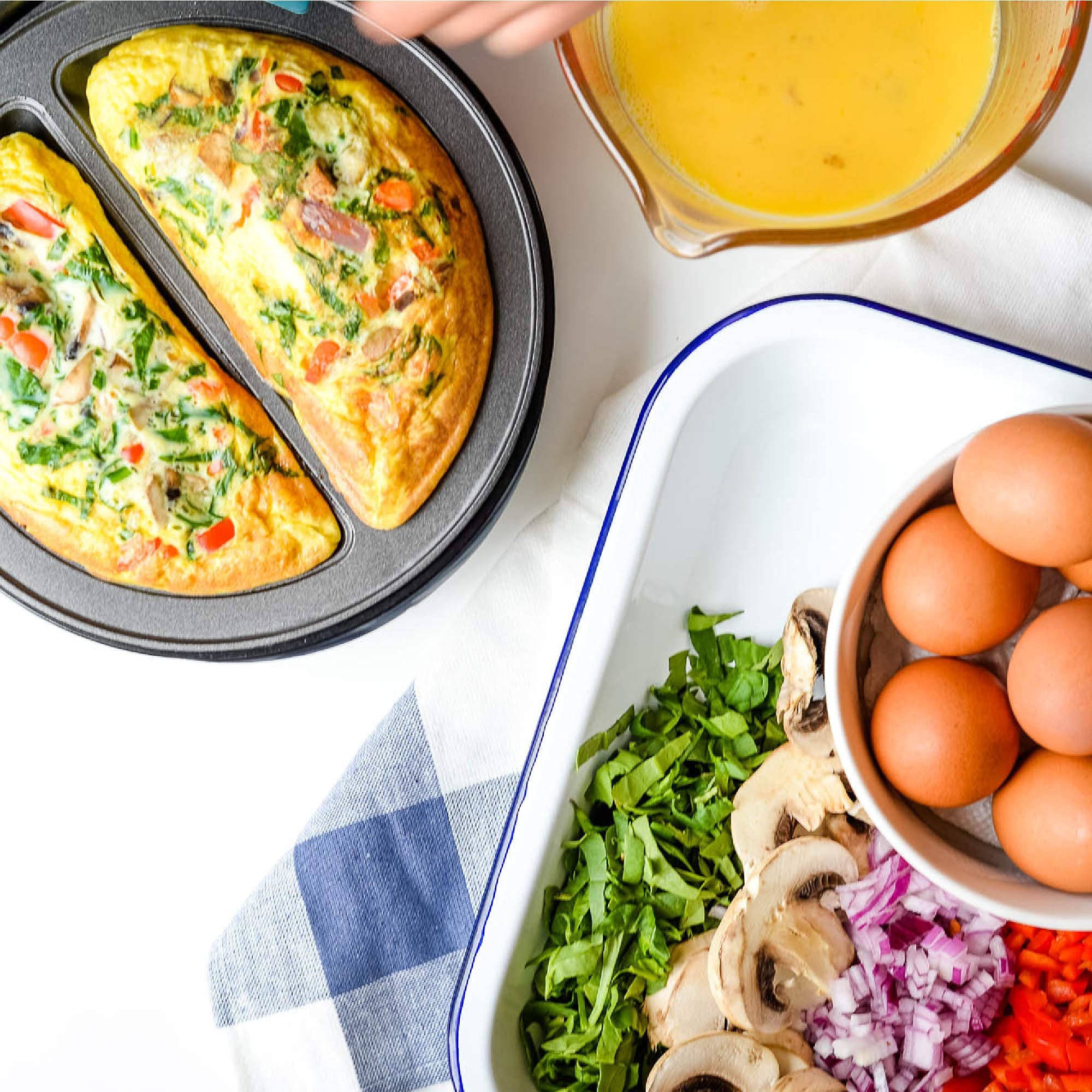 Holstein Housewares Non-Stick Omelet & Frittata Pan - Mint Green Stainless Steel Egg Cooker for 2 Individual Portions - Quick & Easy Breakfast Maker for Kitchen, Camping & Dorm Cooking
