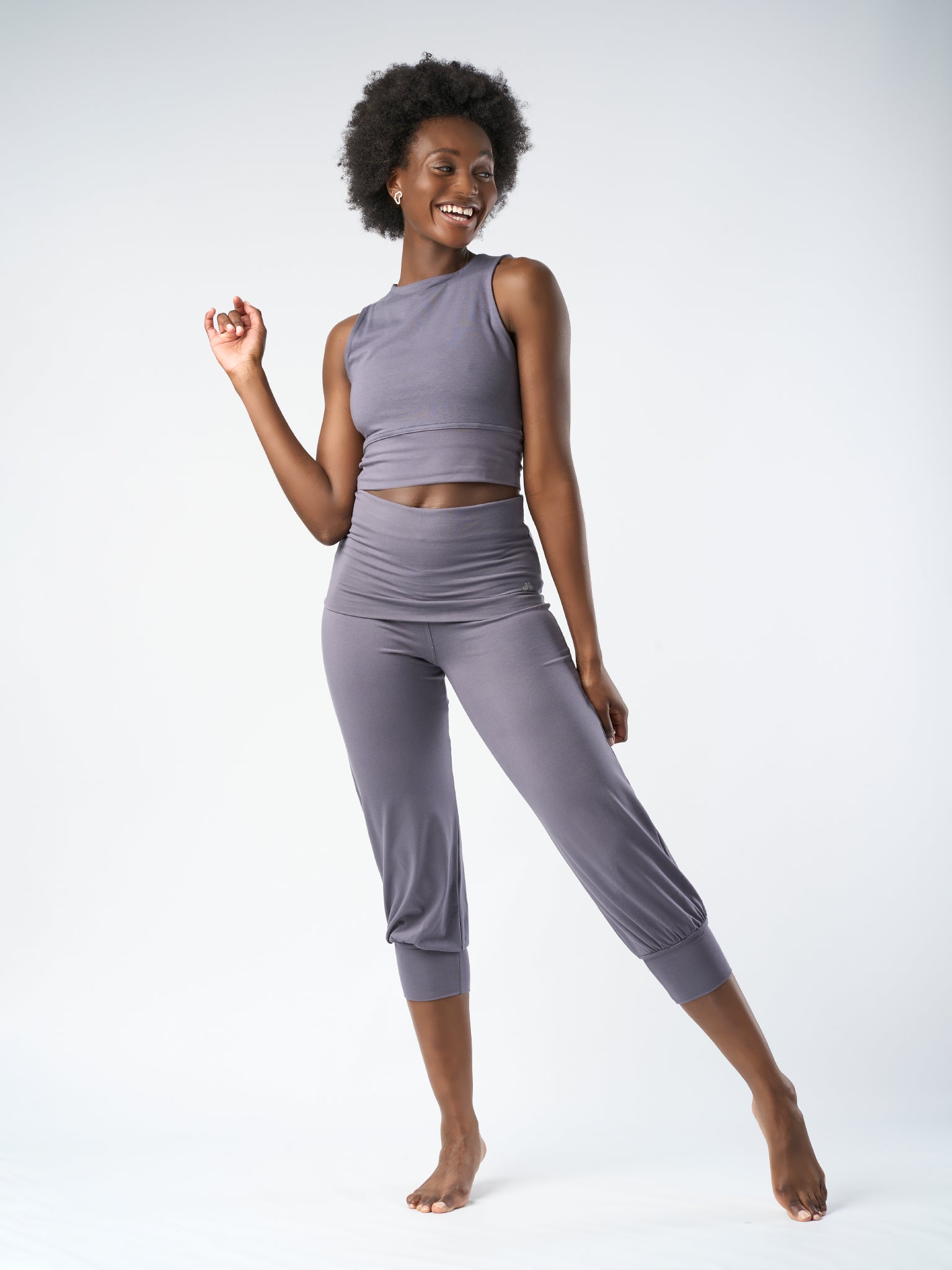 Gossypium Aspire Cropped Harem Pants for Women - Comfortable Loose Fit Yoga Lounge Pants in Ash Grey - Perfect for Yoga, Meditation & Relaxation at Home