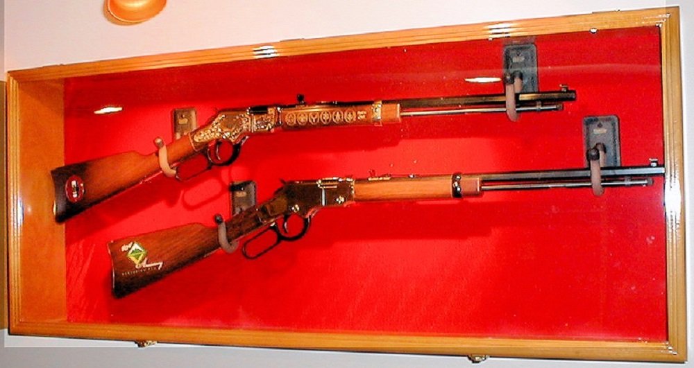 2 Rifle Musket Gun Shotgun Display Case Cabinet Rack - Oak Finish with Red Background - Wall Mount for Airsoft Replicas & Firearm Collectibles - Perfect for Home, Office, or Gun Range Decor