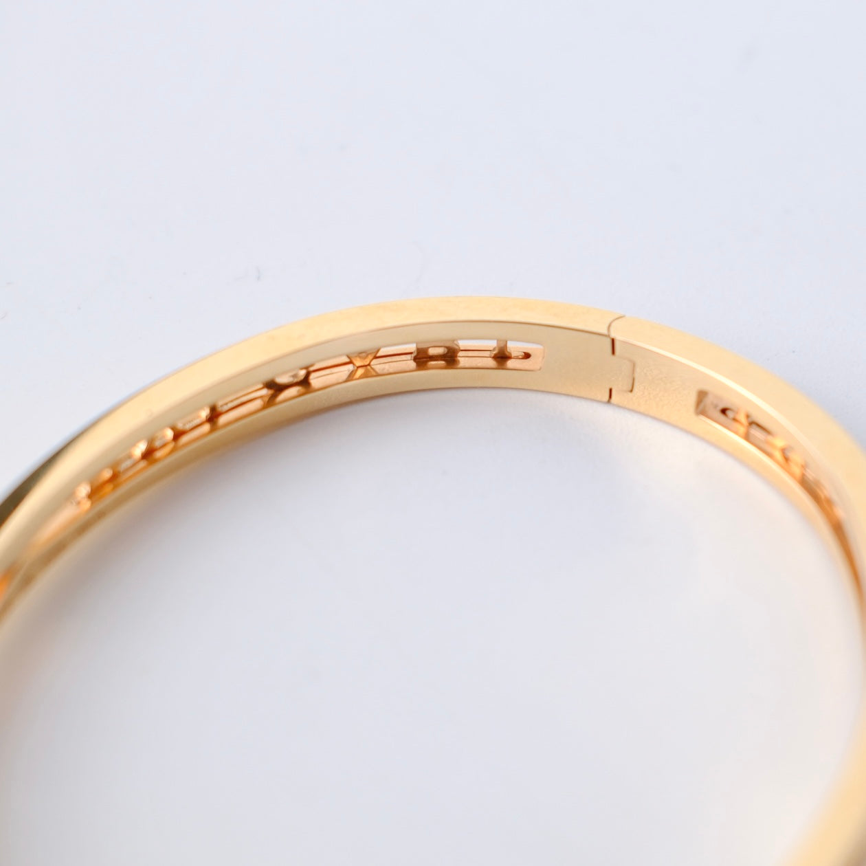 Bvlgari B Zero1 Bracelet for Women - 18K Rose Gold Luxury Jewelry Gift (Size S/M) - Perfect for Weddings, Anniversaries & Special Occasions