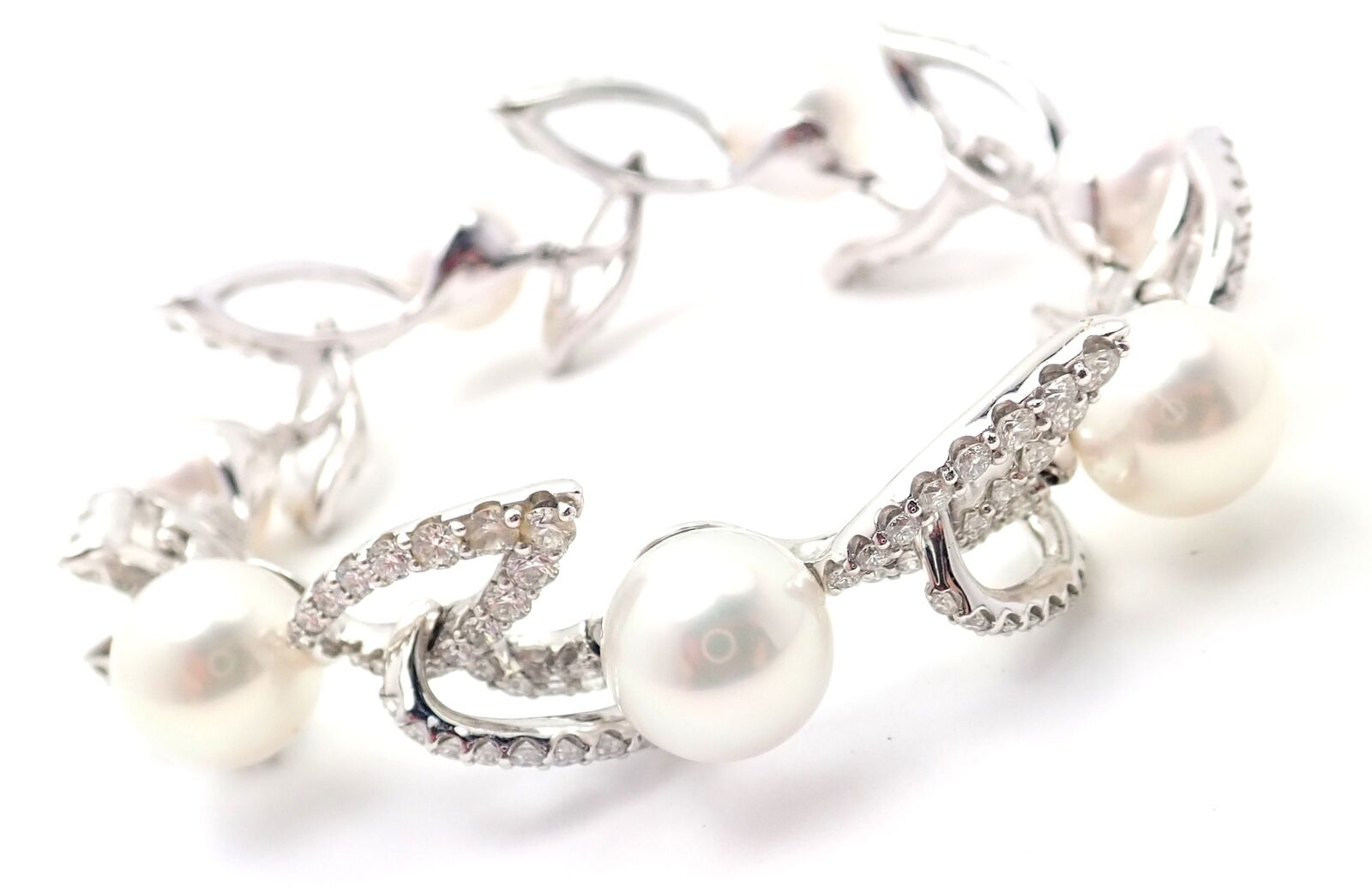 Authentic Mikimoto 18k White Gold 7 Carat Diamond 12mm Pearl Bracelet - Luxury Jewelry for Women, Perfect for Weddings, Anniversaries & Special Occasions