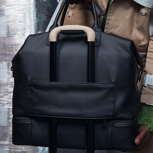 Premium Black Weekender Bag - Stylish & Durable Travel Duffel for Weekend Getaways, Gym, or Business Trips