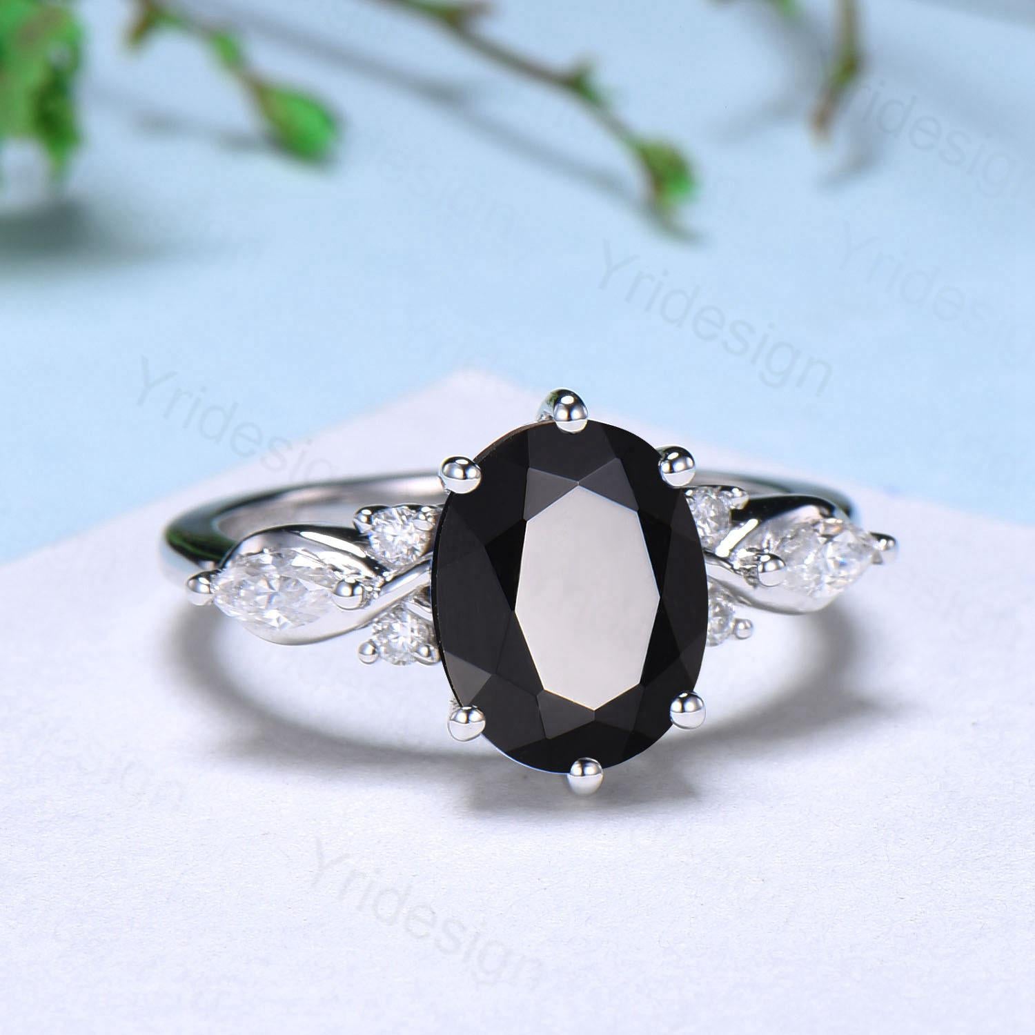 2CT Oval Cut Black Moissanite Ring for Women - Vintage Style Flawless Moissanite Engagement Ring, Marquise Diamond Anniversary Band - Perfect for Weddings, Proposals & Special Occasions
