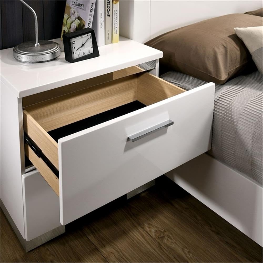 Quaker Contemporary White Wood Nightstand by Furniture of America - Modern Bedside Table for Bedroom, Guest Room & Nursery Storage