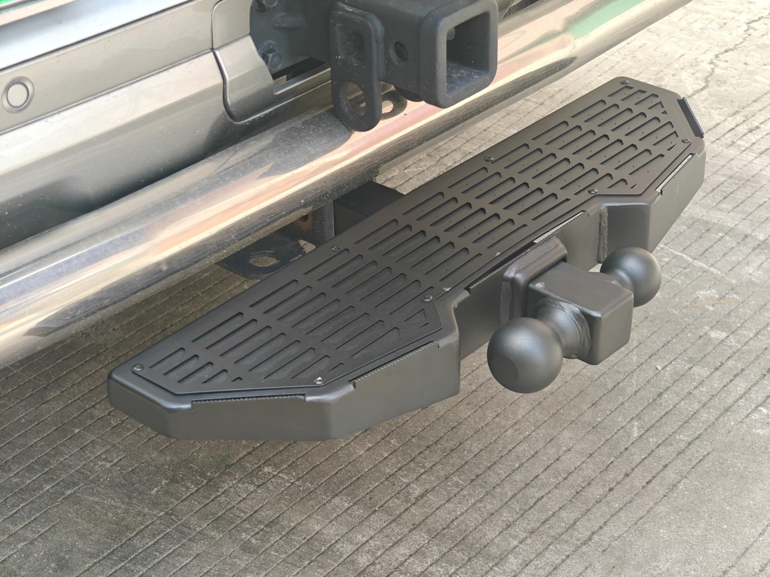 2 Inch Hitch Step with 2