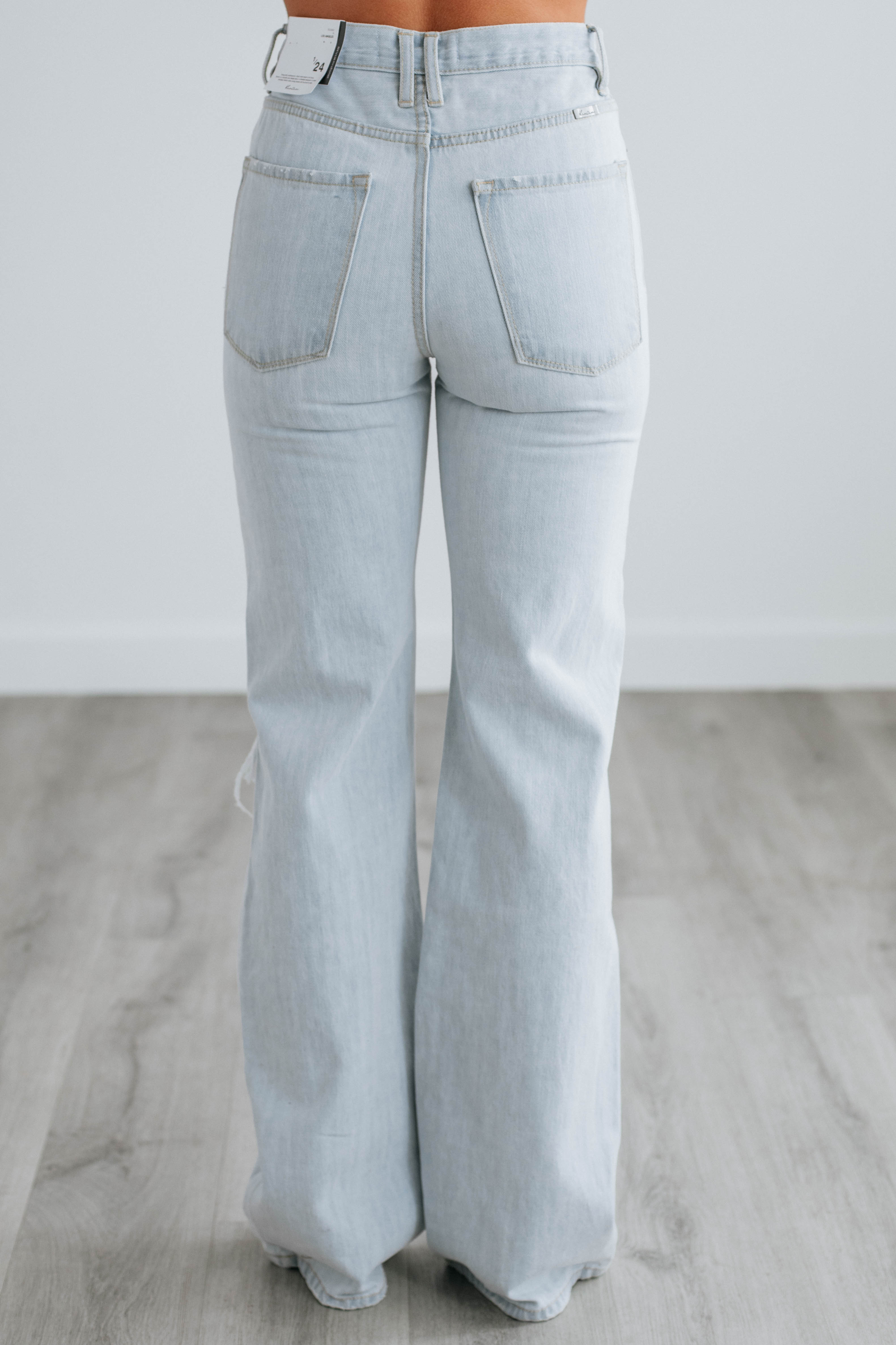 Arlo KanCan Jeans Women's High Waist Light Wash Skinny Jeans - Perfect for Casual Outfits, Date Nights & Everyday Wear