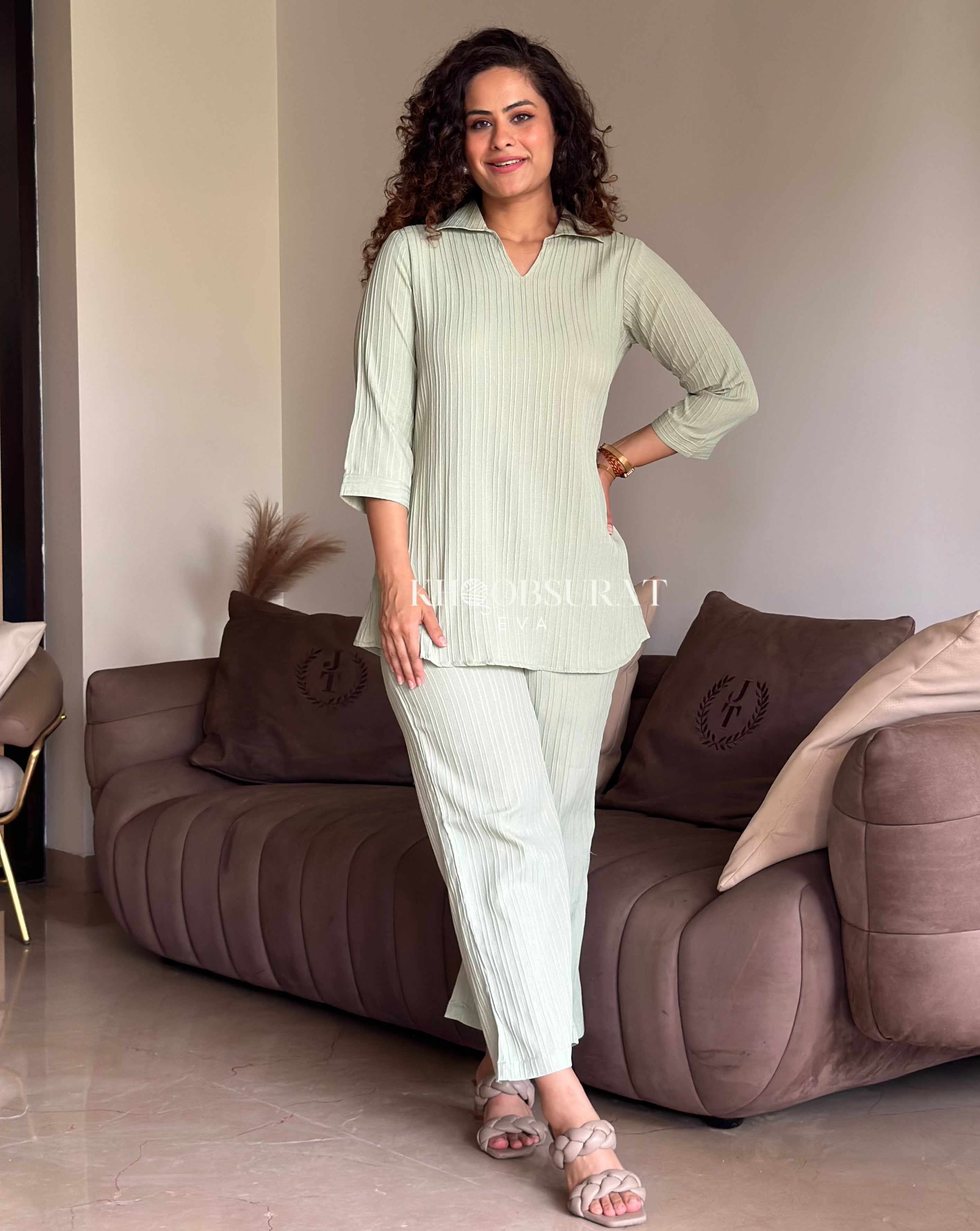 Stylish Urban Oasis Matching Outfit Set for Women - Perfect for Casual Wear, Street Fashion & Summer Vacations