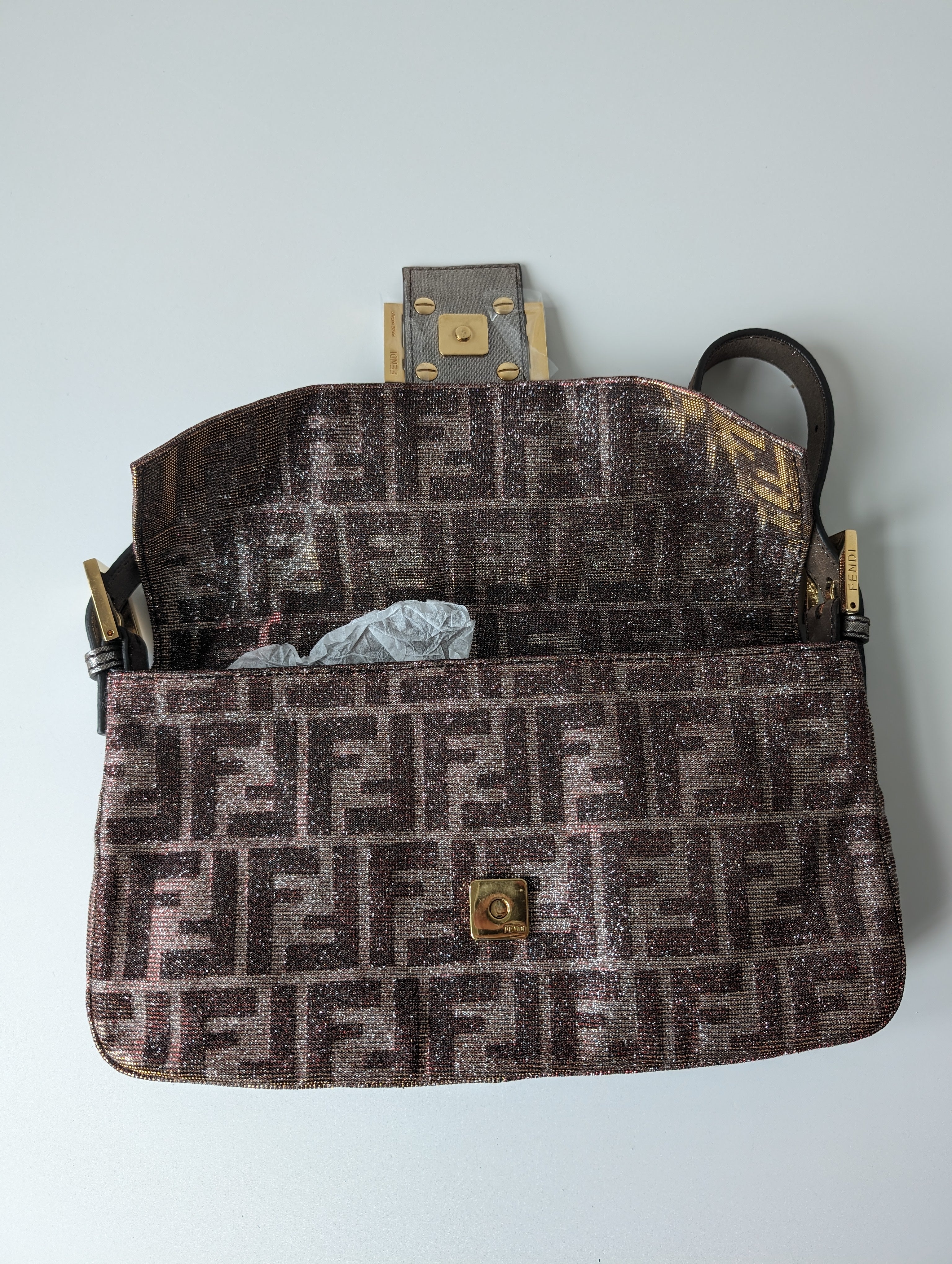 Fendi Silver Shimmering Rhinestone Buckle Baguette Bag - Elegant Evening Clutch for Women's Parties & Special Events