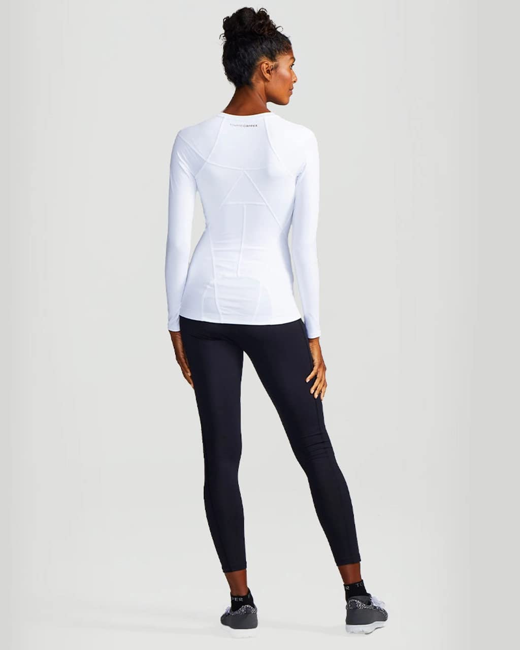 Tommie Copper Women's Long Sleeve V-Neck Compression Shirt with Front Zipper - Posture Corrector for Back & Shoulder Support - Ideal for Yoga, Workouts & Pain Relief