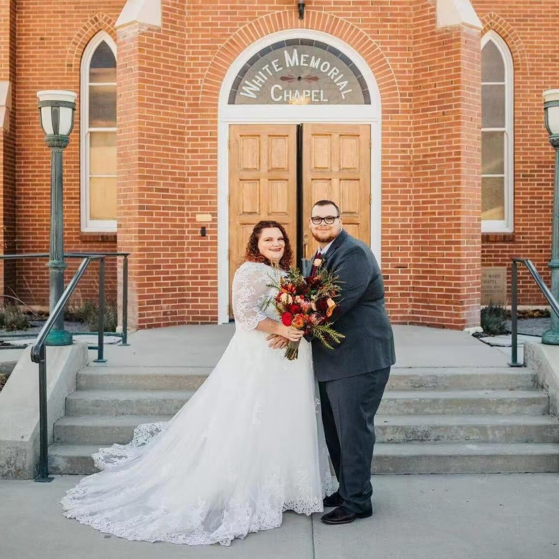 Elegant Plus Size Lace Wedding Dress with 3/4 Sleeves for Bride - Perfect for Beach, Church, and Garden Weddings