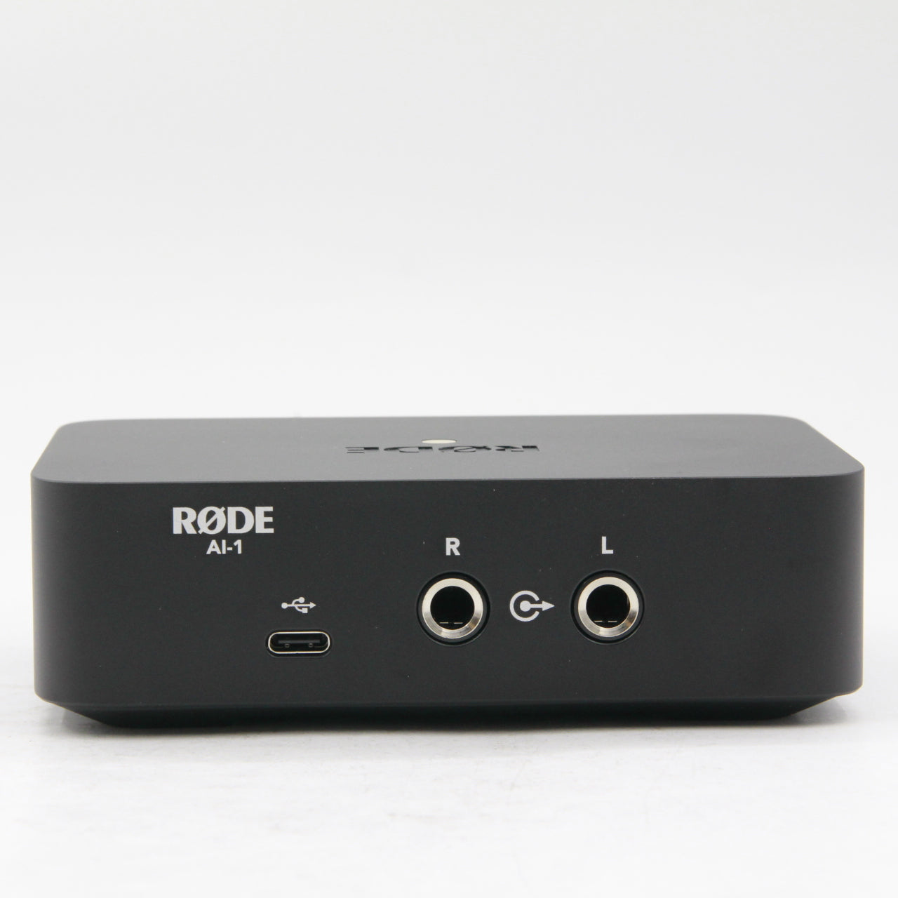 Rode AI-1 Studio Quality USB Audio Interface - Open Box Excellent Condition | Perfect for Podcasting, Music Recording & Streaming