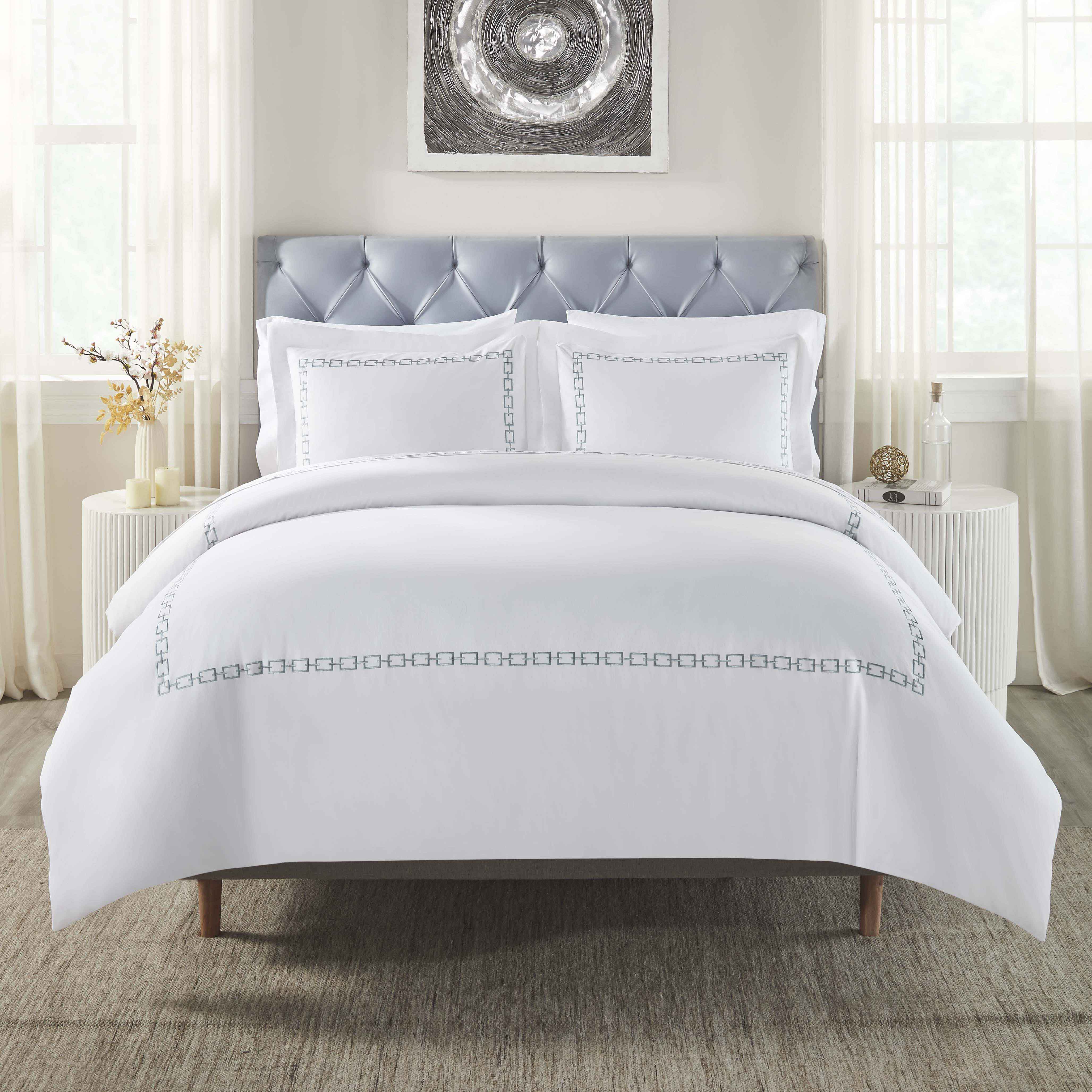 3-Piece Cotton Embroidered Chain Links Duvet Cover Set - Queen Size Bedding for Modern Bedroom Decor