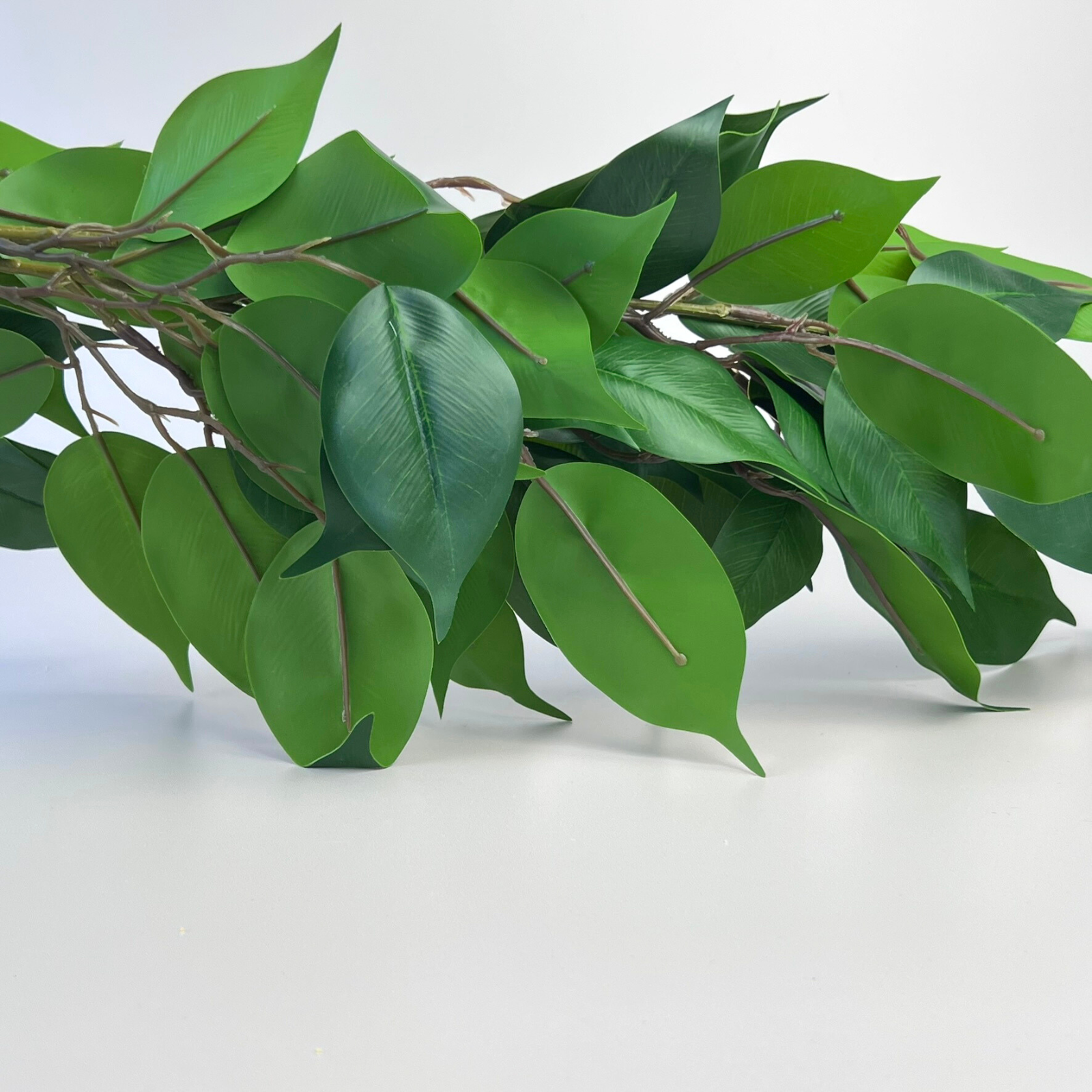 Premium Real Touch Eucalyptus Bunch - Artificial Green Eucalyptus Stems for Home Decor, Wedding Centerpieces & Floral Arrangements