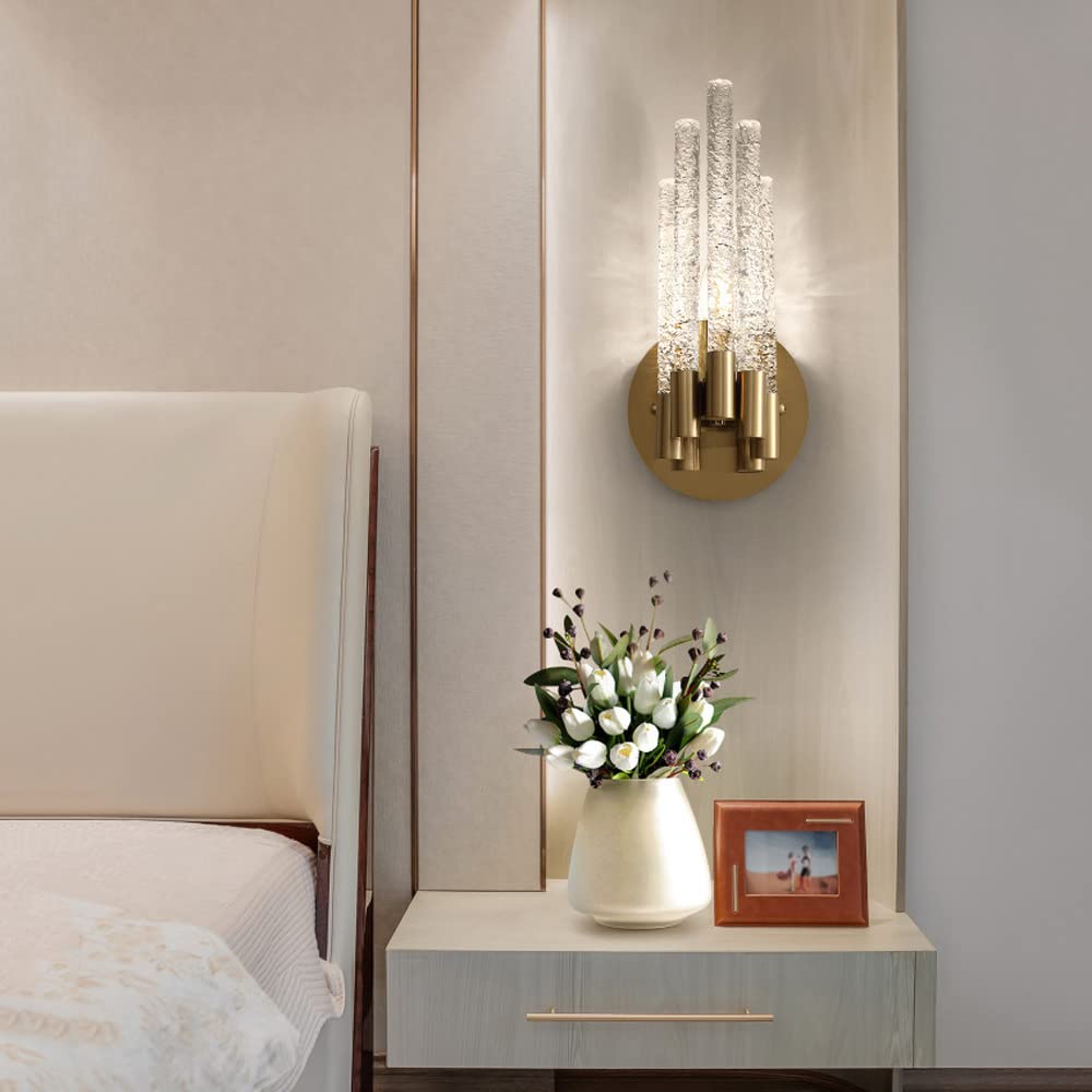Modern Crystal Wall Sconce Light - Gold Geometric LED Wall Lamp with E14 Socket for Living Room, Bedroom & Hallway Decor - Elegant Postmodern Lighting Fixture for Bedside, Entryway and Dining Room Ambience