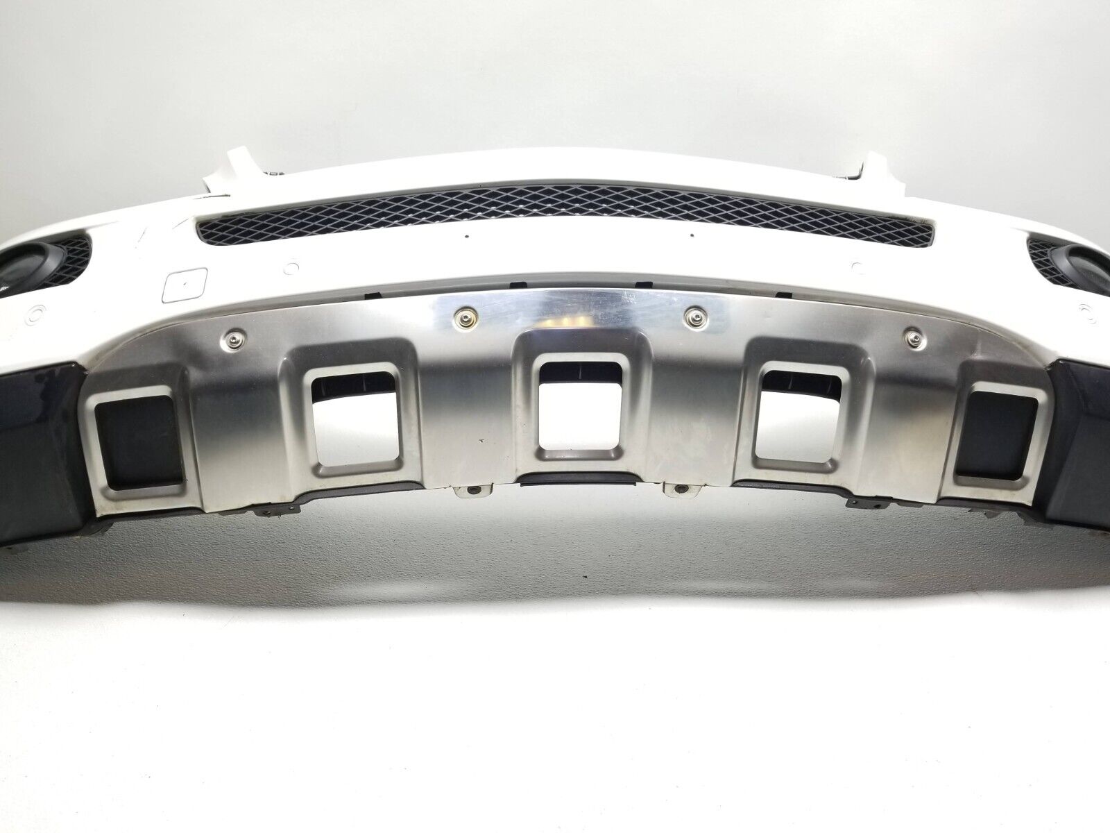 2006-2011 Mercedes ML500 Front Bumper Cover OEM W164 Replacement - Perfect for Off-Roading & City Driving