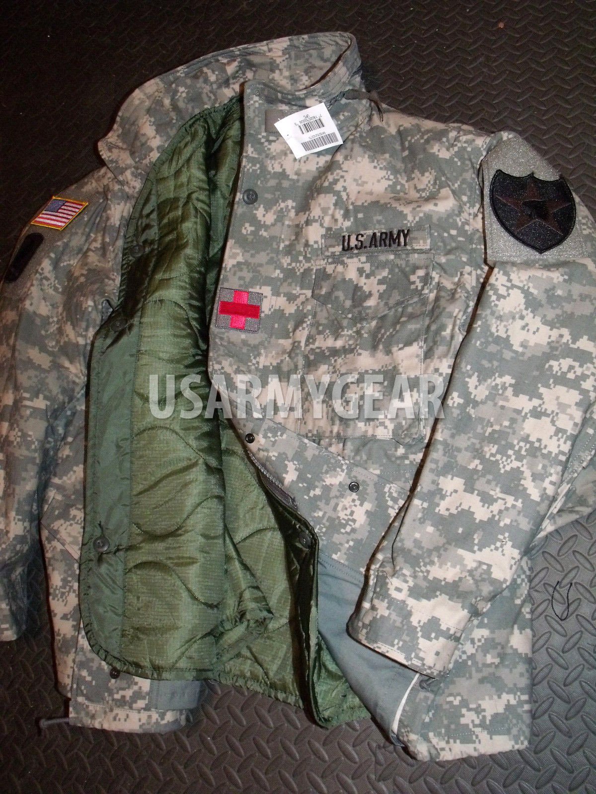 Authentic US Military M-65 Field Jacket with ACU Camo - Cold Weather Army Coat with Detachable Liner & Patches | Tactical Outdoor Wear for Hunting, Camping & Survival Gear