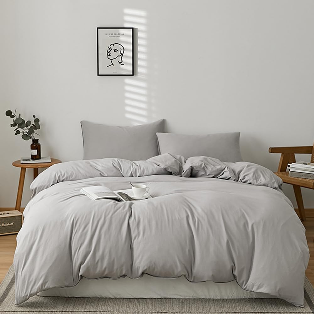 CLOTHKNOW Grey King Size Comforter Set - 3 Piece Soft Silver Bedding Set with 2 Pillowcases | Ultra Soft Microfiber Comforter for Bedroom, Guest Room & Hotel Use