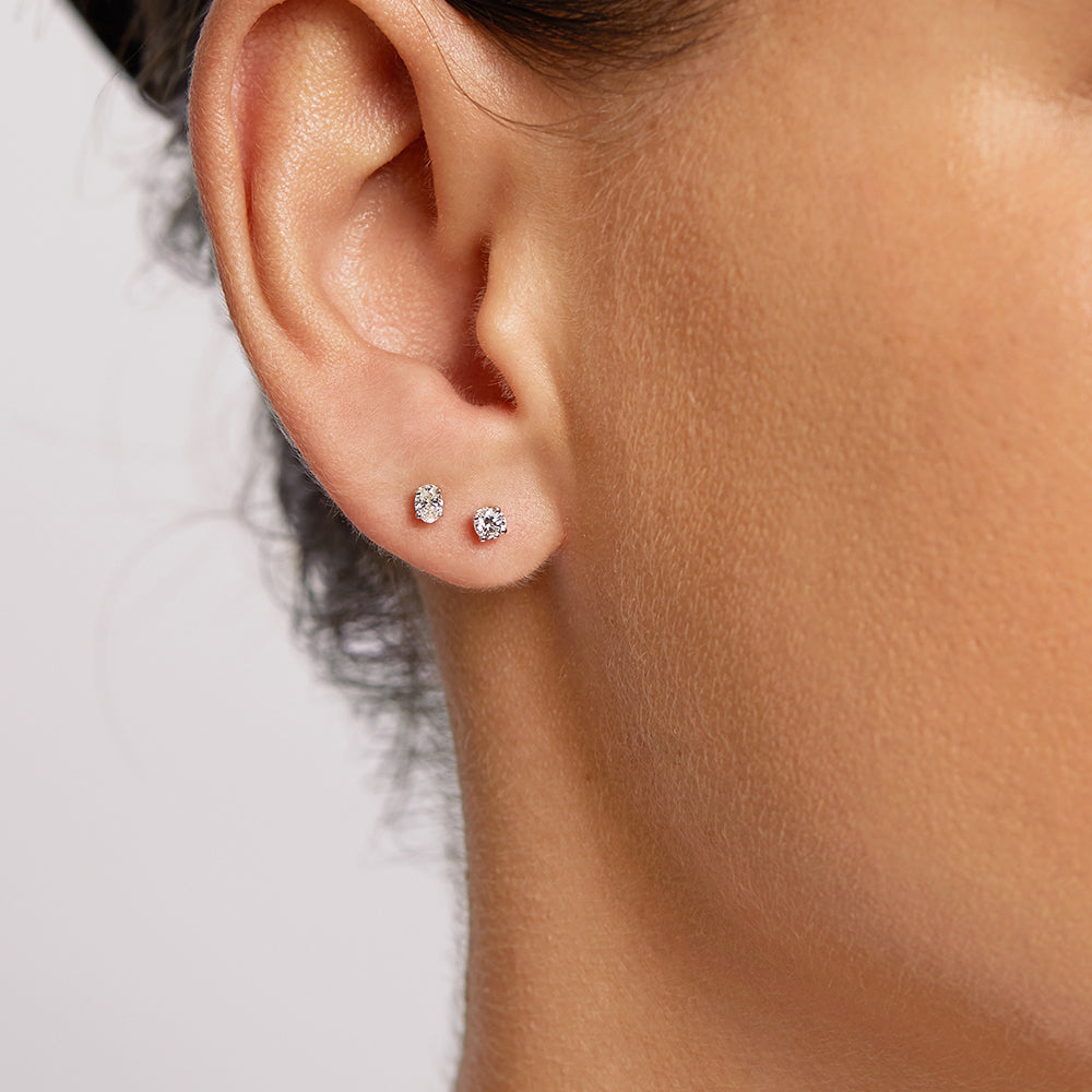 Lab-Grown Diamond Round Stud Earrings in Sterling Silver - Perfect for Everyday Wear, Gifts & Special Occasions