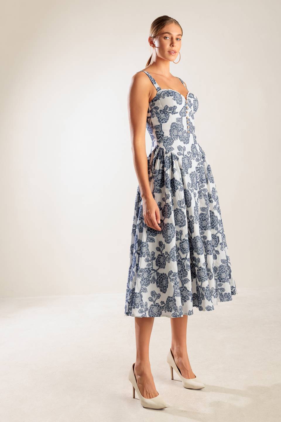 Stylish and Comfortable MIDI Dress for Women - Perfect for Casual Outings, Date Nights, and Summer Vacations