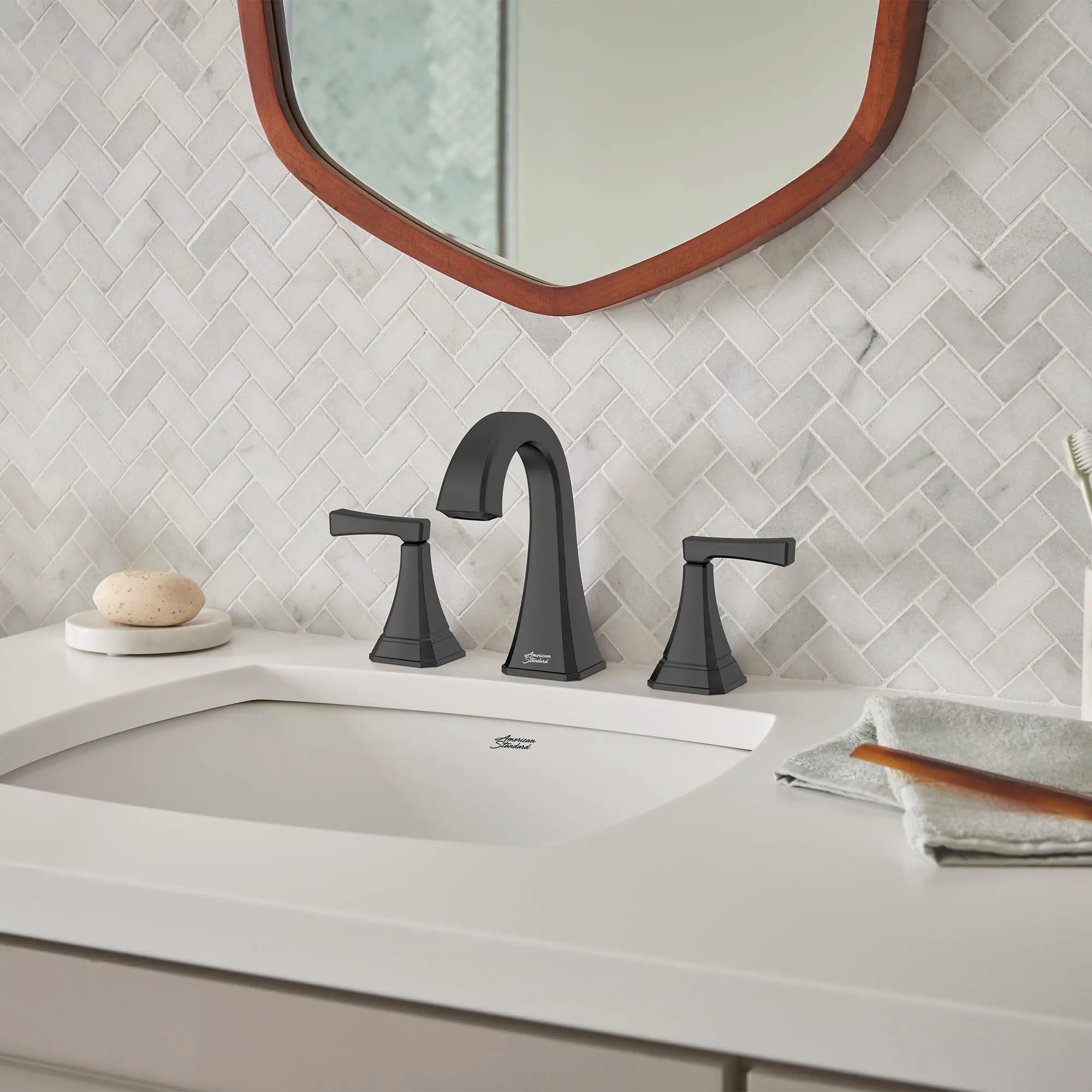 8 Inch Widespread 2 Handle Bathroom Faucet - 1.2 GPM/4.5 LPM Water Flow with Lever Handles - Perfect for Modern Bathroom Vanities & Powder Rooms