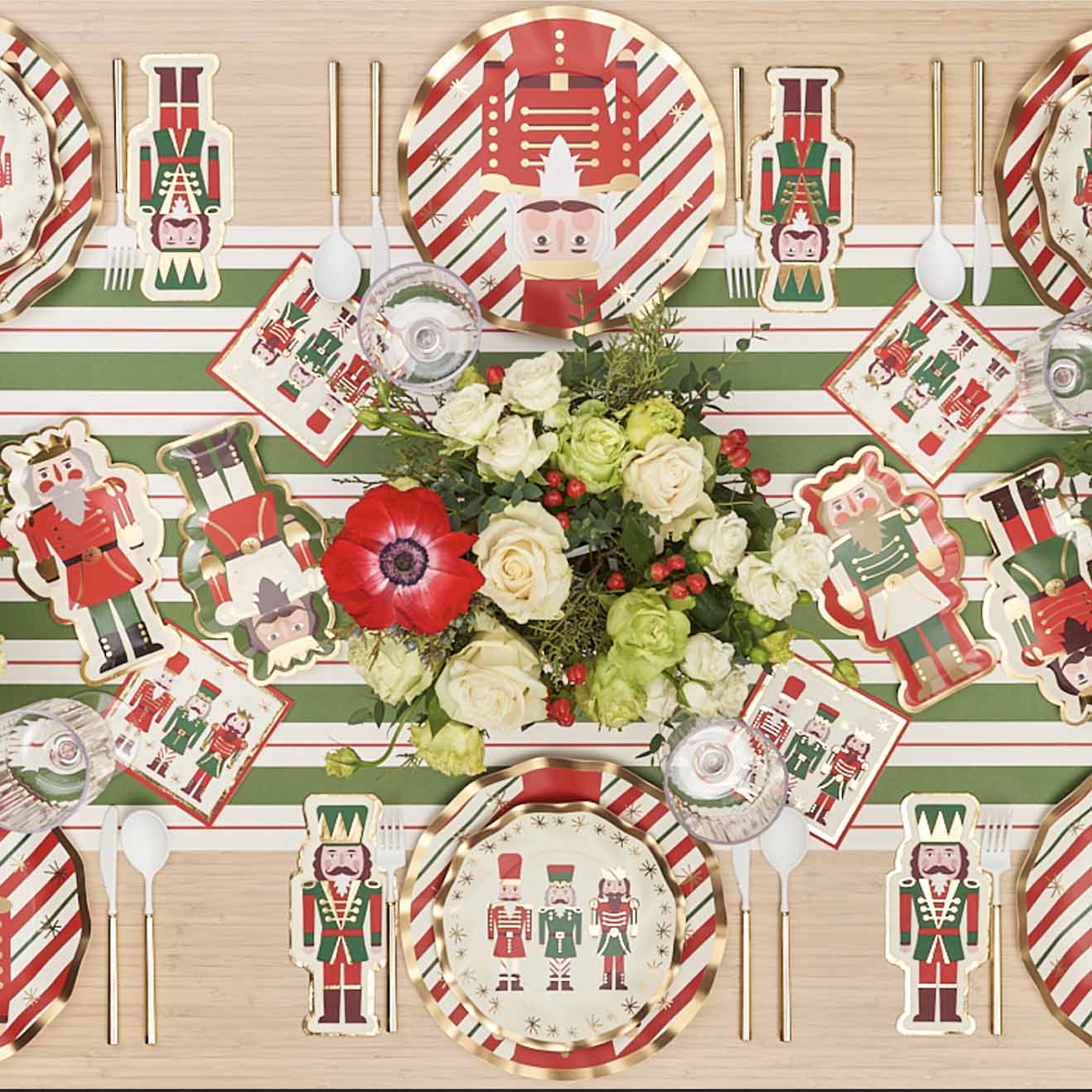 Christmas Nutcracker Guest Towels - 16 Pack | Holiday Bathroom & Kitchen Decor for Parties & Festive Gatherings
