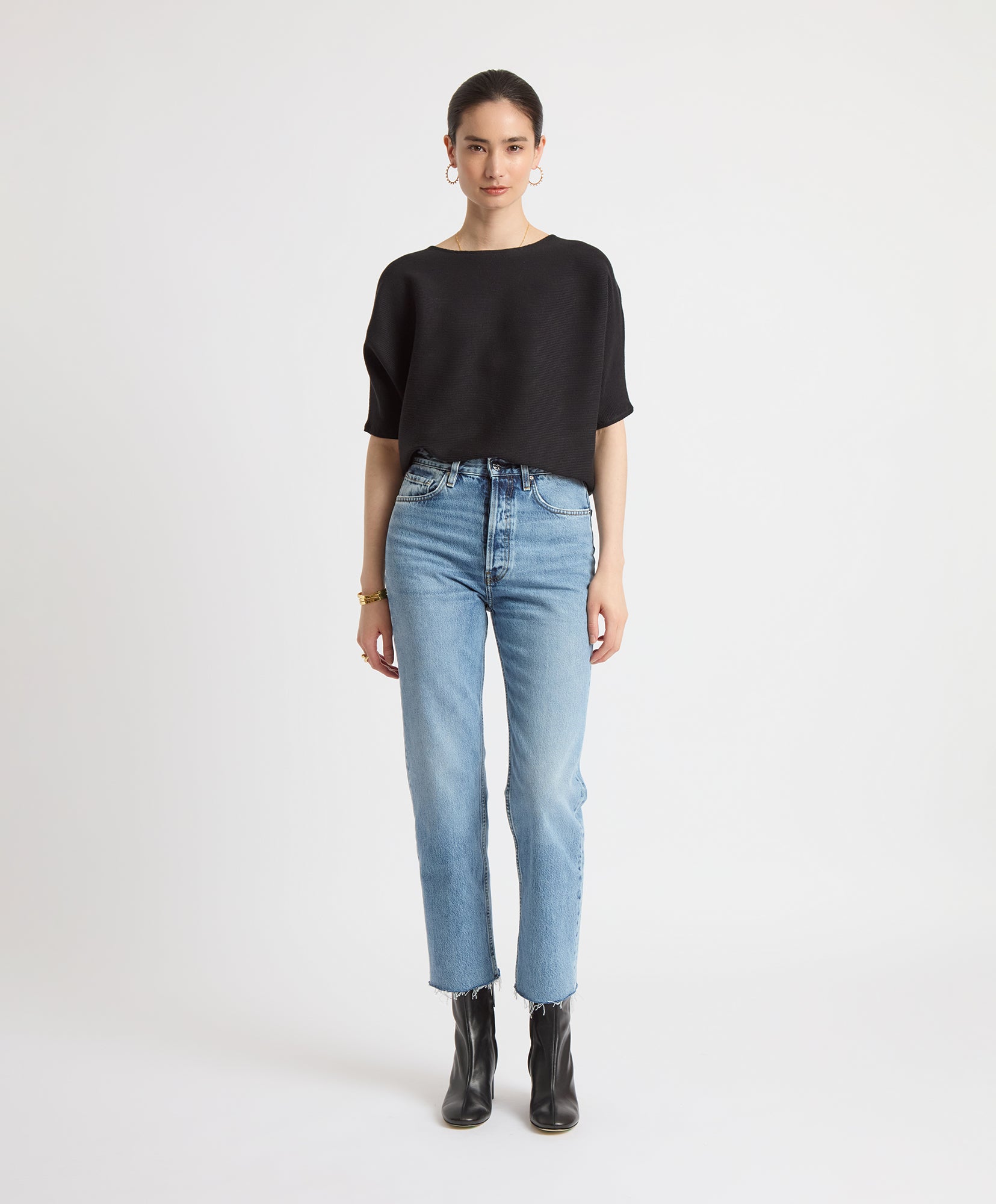 Stylish Ribbed Short Sleeve Pullover Sweater for Women - Perfect for Casual Outfits, Layering & Everyday Wear