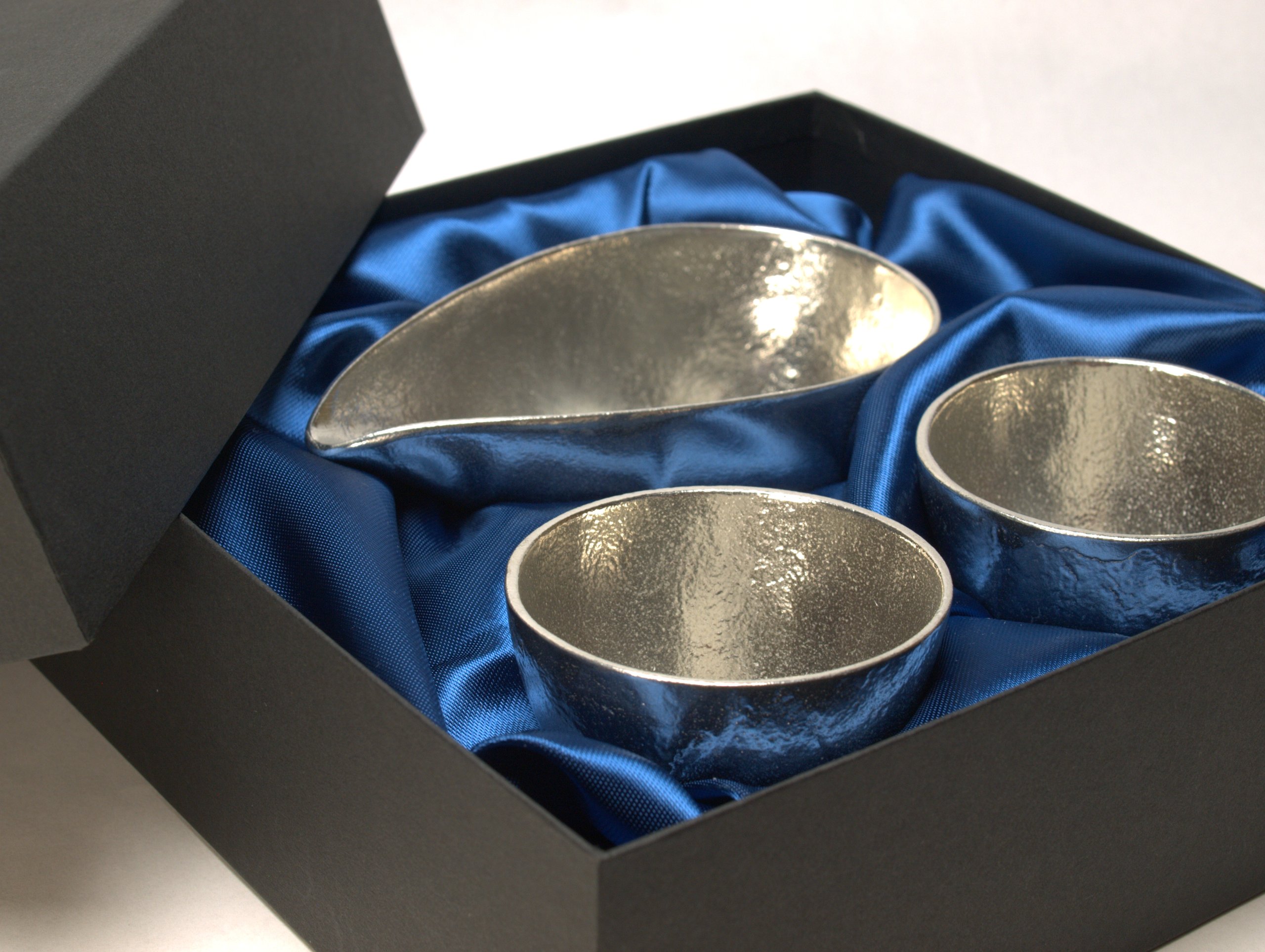 Nosaku Guinomi Kawaii Japanese Sake Set - Handcrafted Traditional Ceramic Cups for Sake, Wine & Tea - Perfect for Japanese Dining, Gift Giving & Home Decor