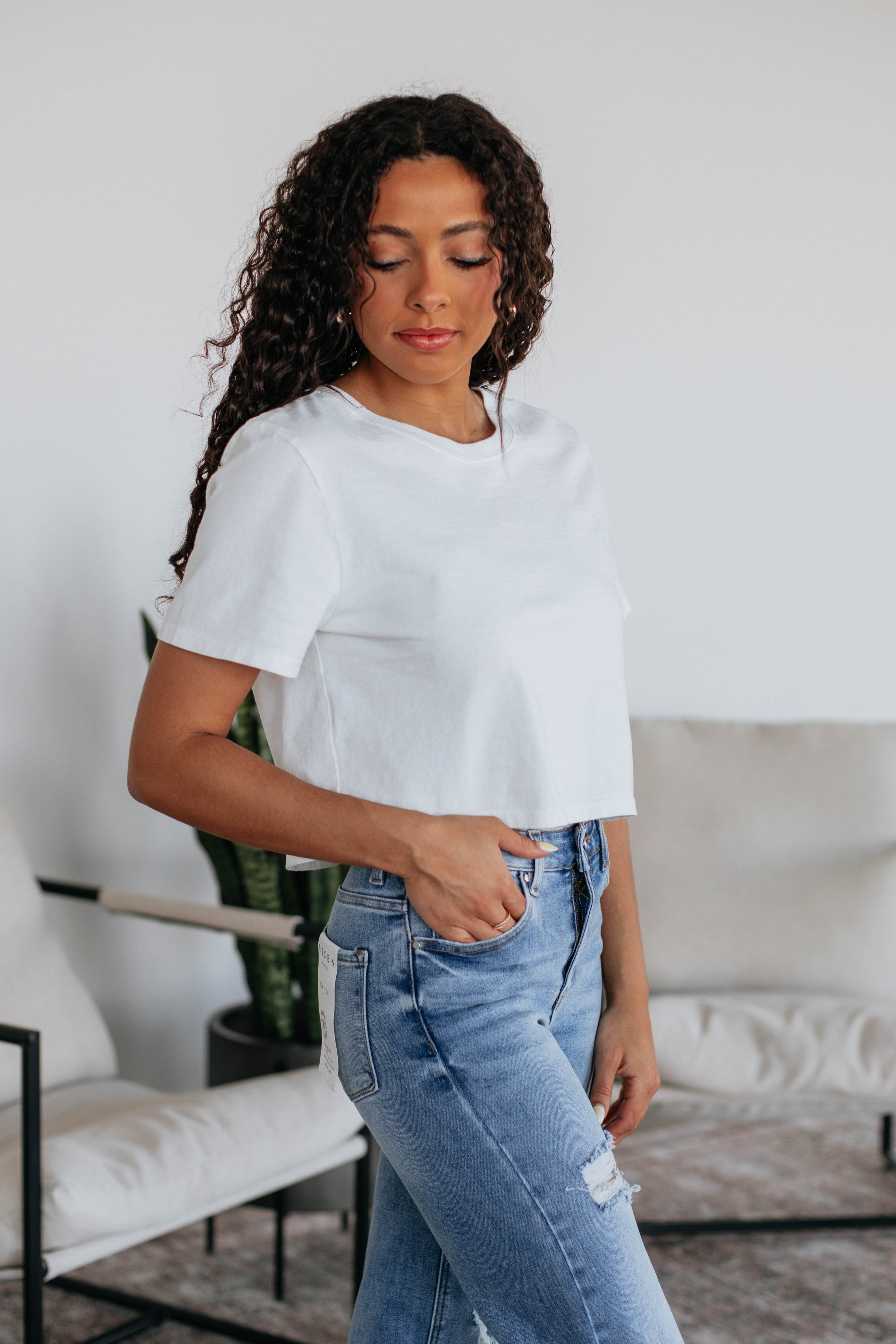 Driscoll Basic Tee Ivory - Soft Cotton Crew Neck T-Shirt for Men & Women | Casual Everyday Wear, Layering Essential, Comfortable Outfit for Work & Weekend