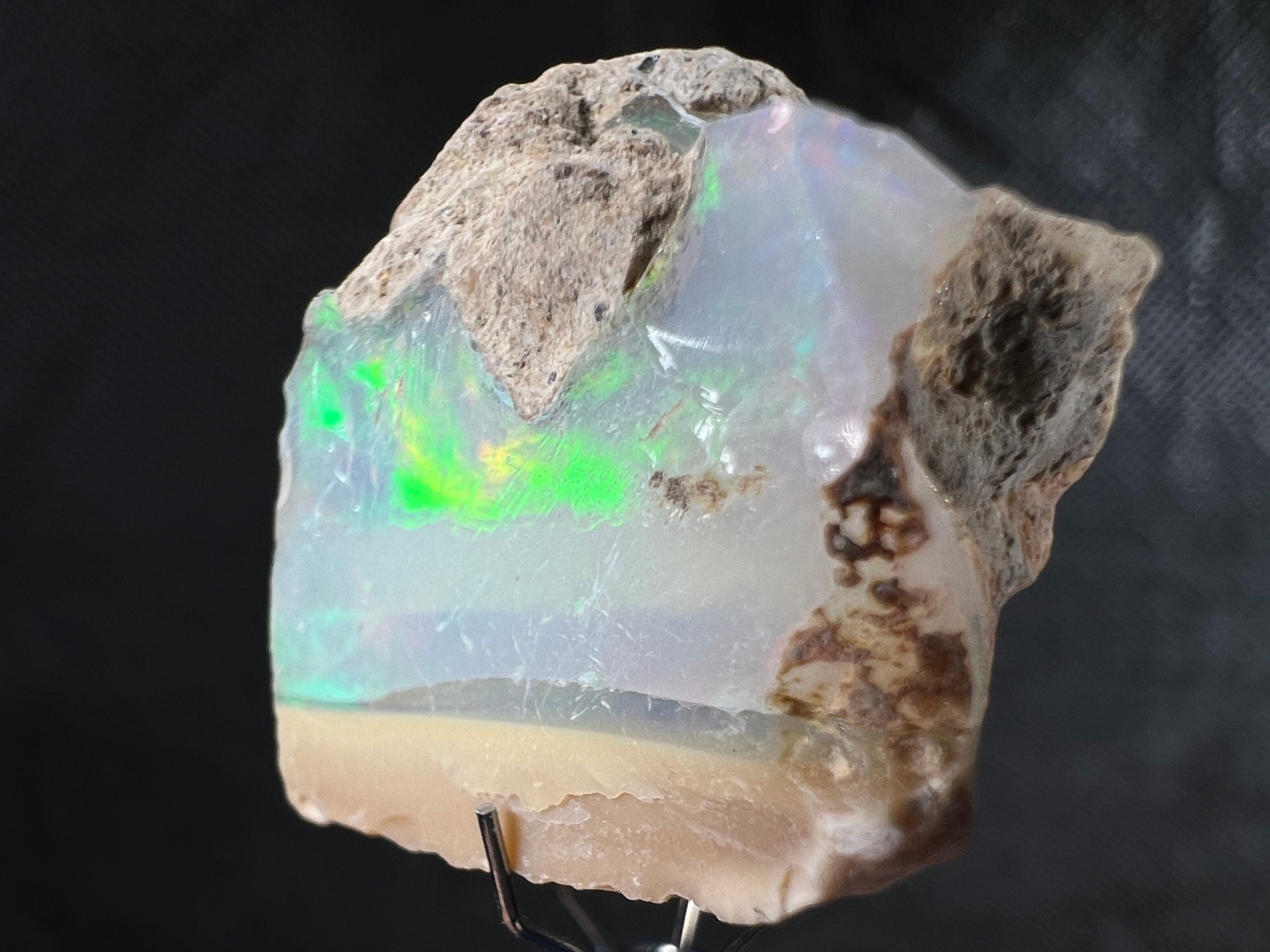 Premium 4A+ Welo Opal Raw Crystal - Natural Cutting Grade Opal Gemstone, October Birthstone (50659) for Jewelry Making, Collecting & Healing Crystals