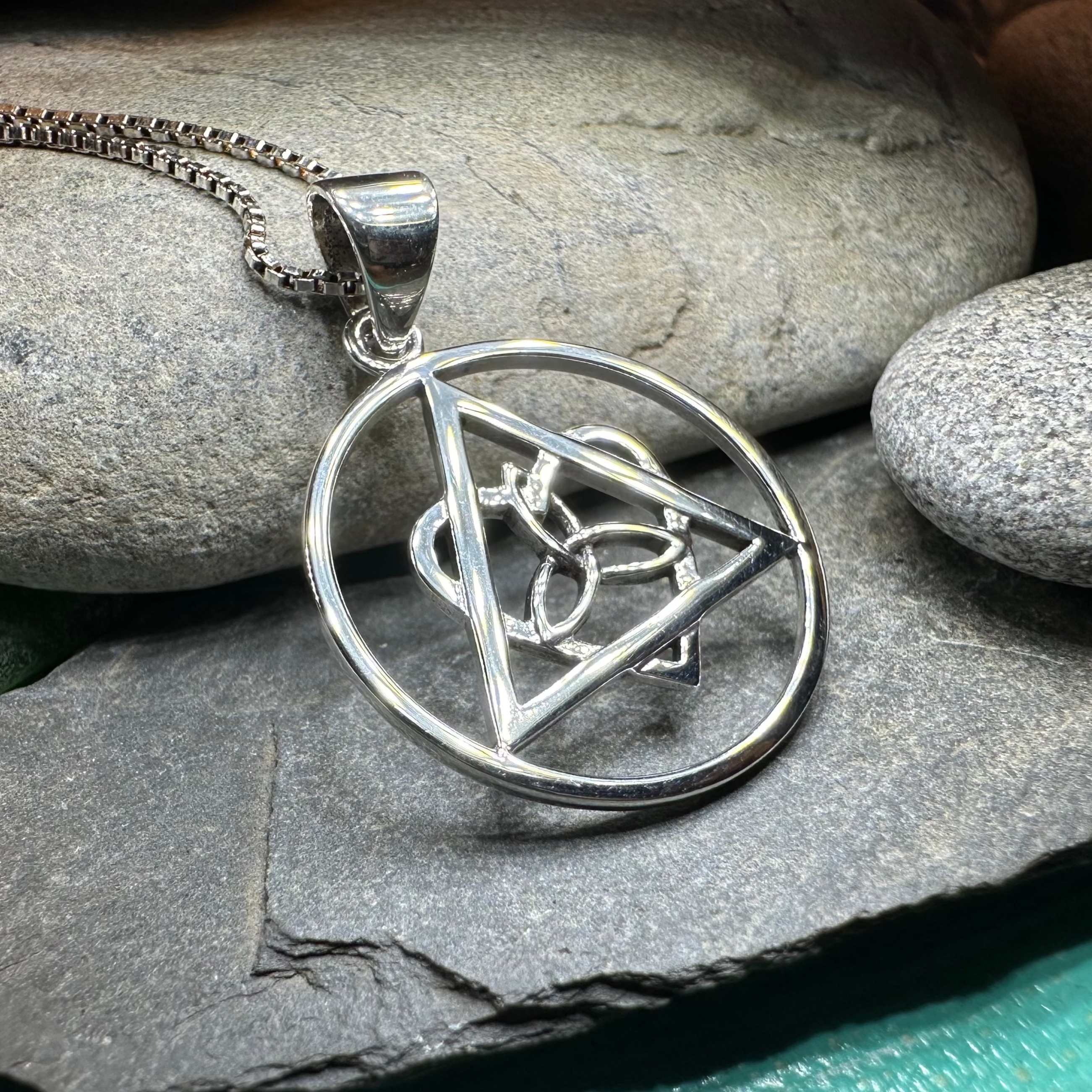 Celtic Trinity Knot AA Sobriety Necklace - Stainless Steel Recovery Jewelry for Women & Men - Inspirational Sobriety Gift for 12 Step Programs, Addiction Recovery & Spiritual Healing