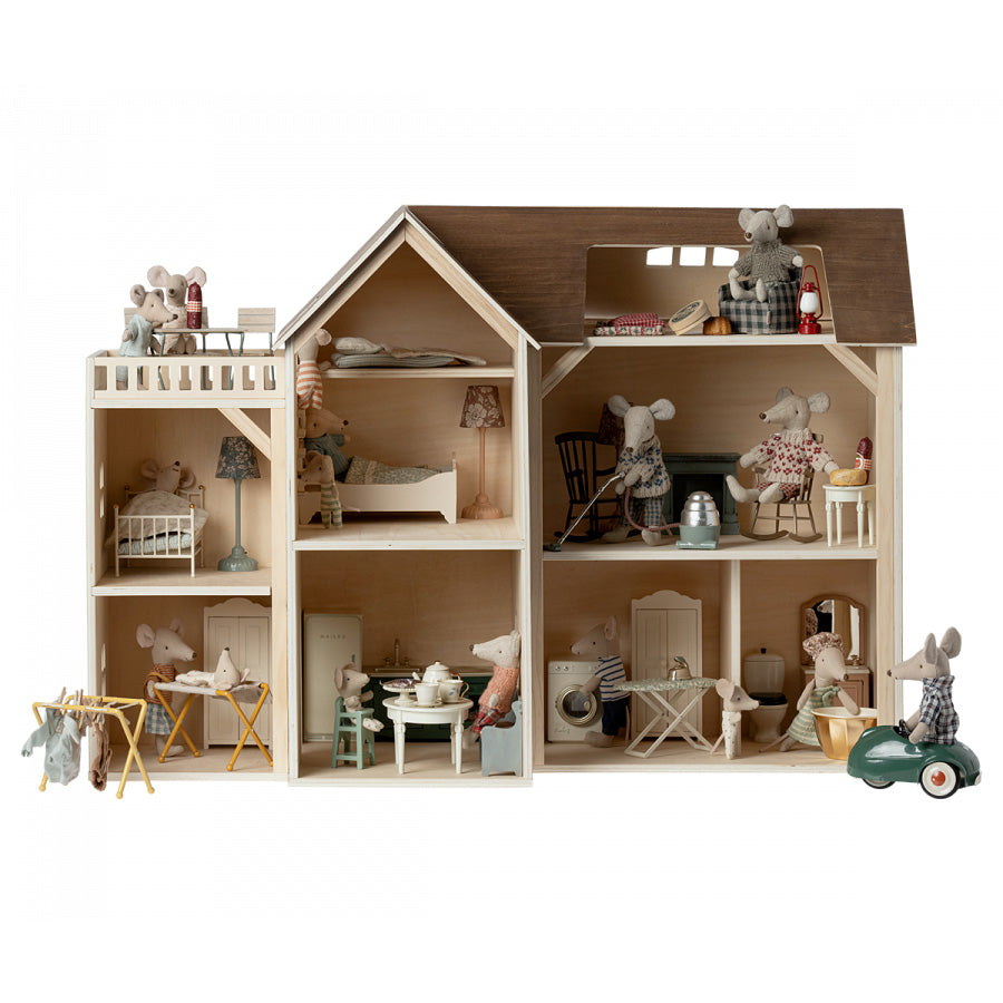 Maileg Mouse Hole Farmhouse - Adorable Miniature Dollhouse for Kids | Perfect for Imaginative Play & Room Decor