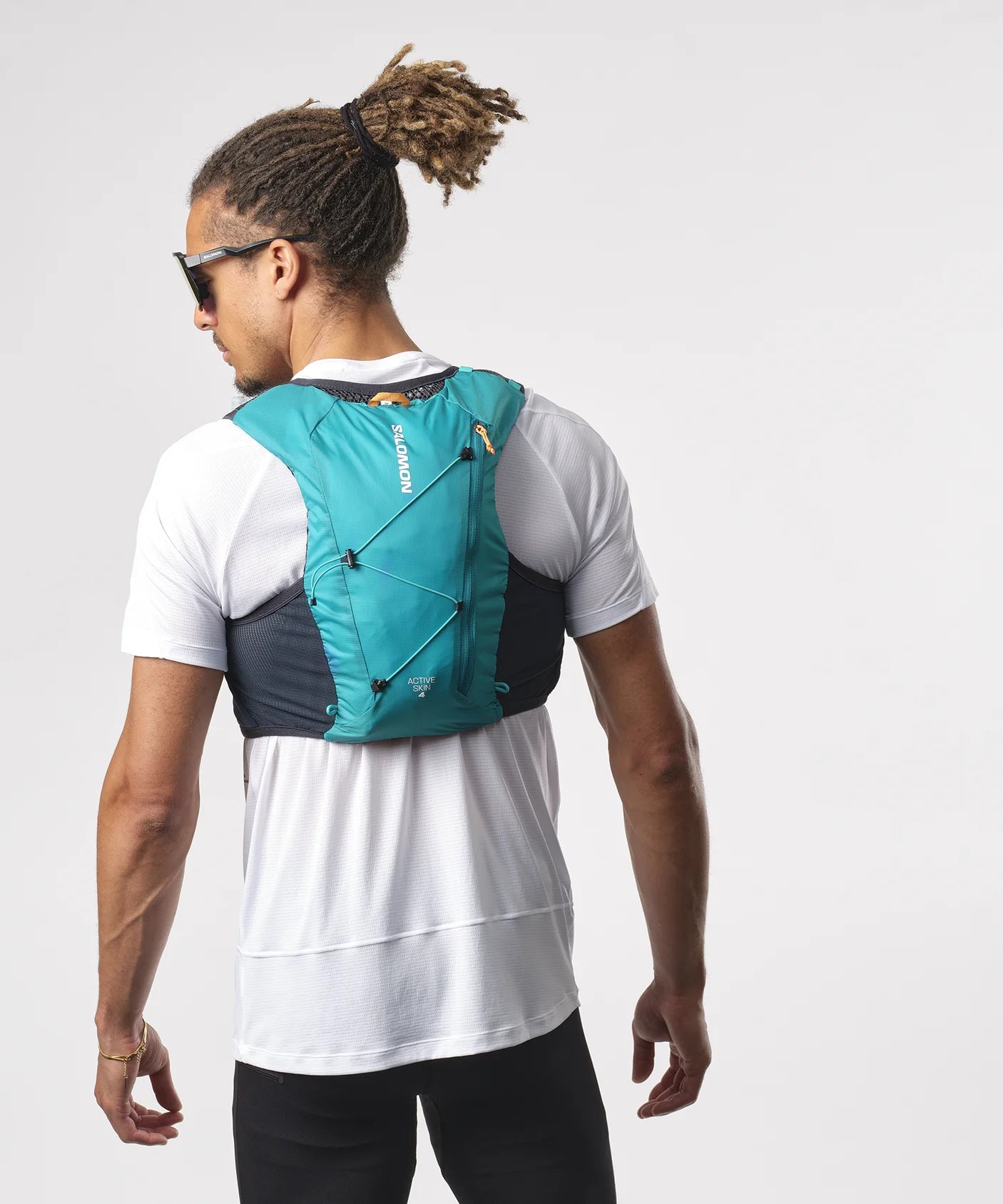 Active Skin 4 Running Hydration Vest with Water Flasks - Lightweight Breathable Unisex Trail Running Gear for Marathon, Hiking & Outdoor Sports