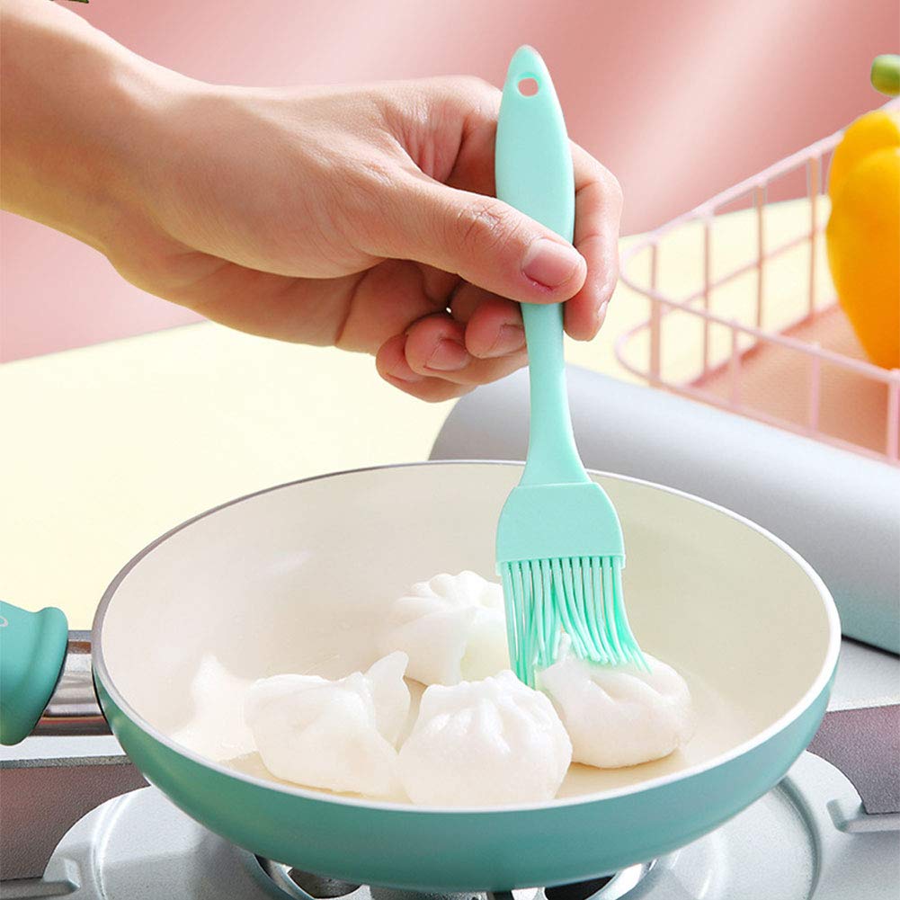 Non-Toxic Silicone Basting Pastry Brush - Heat Resistant Baking Brush for Cakes, Bread, Butter & BBQ - Safe Kitchen Tool for Grilling, Roasting & Basting (1PC, Green) - Perfect for Home Bakers & Outdoor Cooking