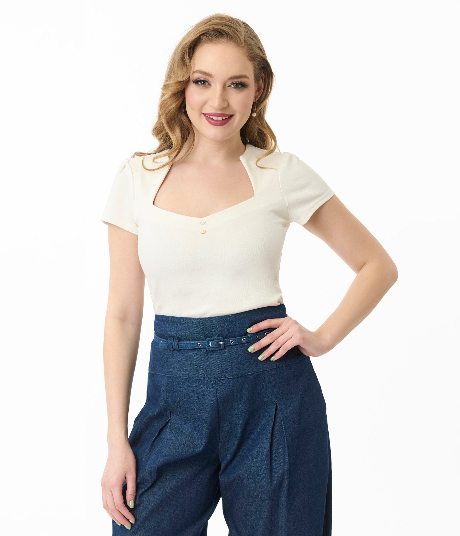 Vintage Cream Pentagon Collar Knit Top - Unique Retro Sweater for Women | Perfect for Casual Outfits, Office Wear & Fall Fashion