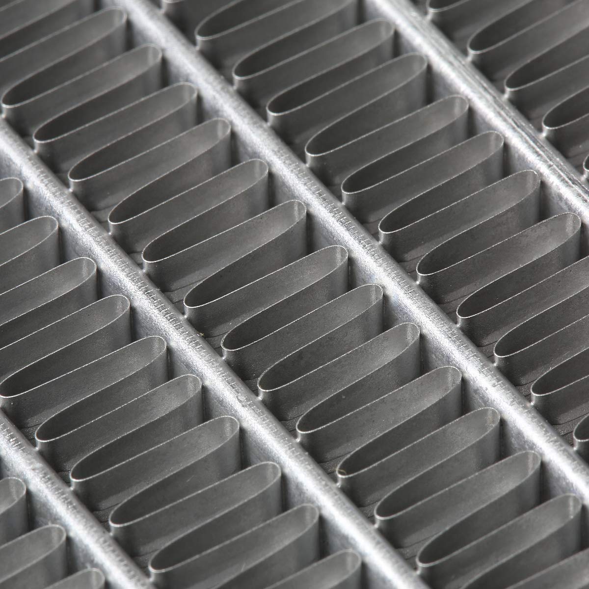 DNA Motoring RA+FS-CAMARO68-3 3-Row Aluminum Radiator with Fan Shroud for 1967-1969 Chevy Camaro & Pontiac Firebird (I6/V8, Manual Transmission) - 21.25