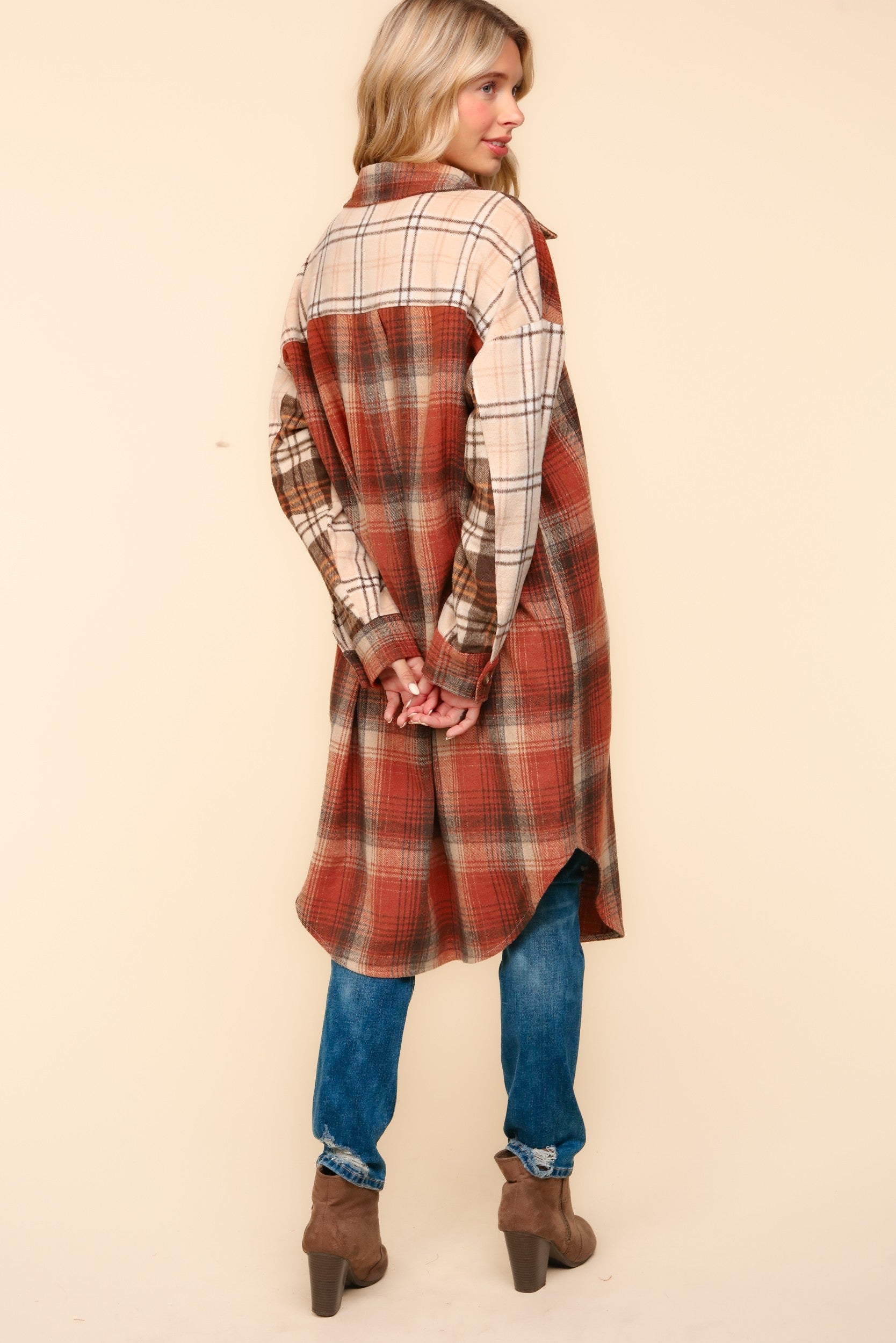 Stylish Flannel Plaid Oversized Shacket with Pockets - Warm & Cozy Overshirt for Fall & Winter | Perfect for Casual Outfits, Layering, and Outdoor Activities
