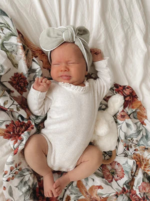Pop Ya Tot Organic Muslin Swaddle Blanket - Soft & Breathable Baby Wrap for Newborns - Perfect for Swaddling, Nursing Cover & Stroller Blanket - Le Piccadilly Collection