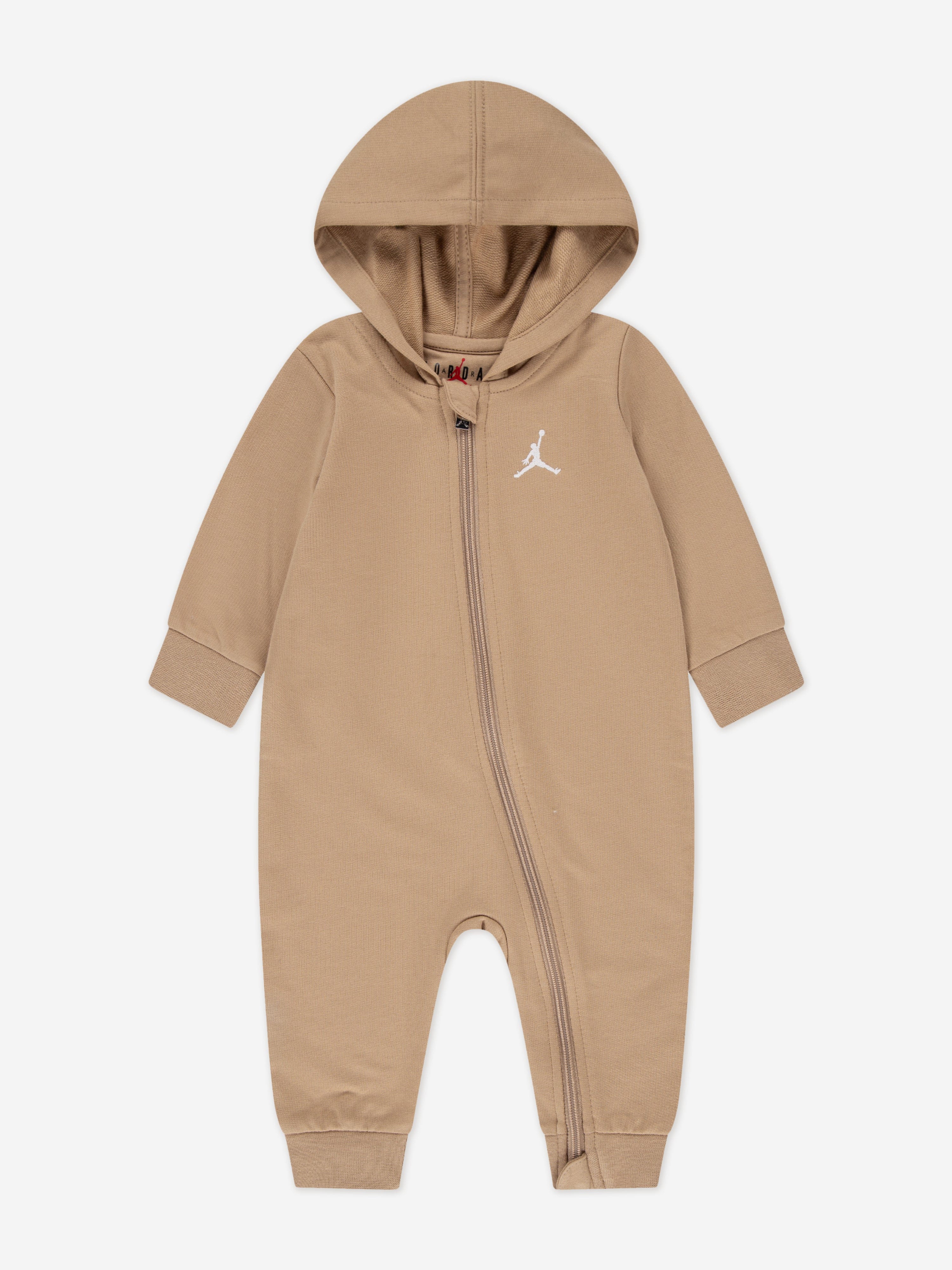 **Baby Jumpman Coverall in Beige - Soft & Stylish Jumpsuit for Infants - Perfect for Playtime, Outings & Photo Shoots**