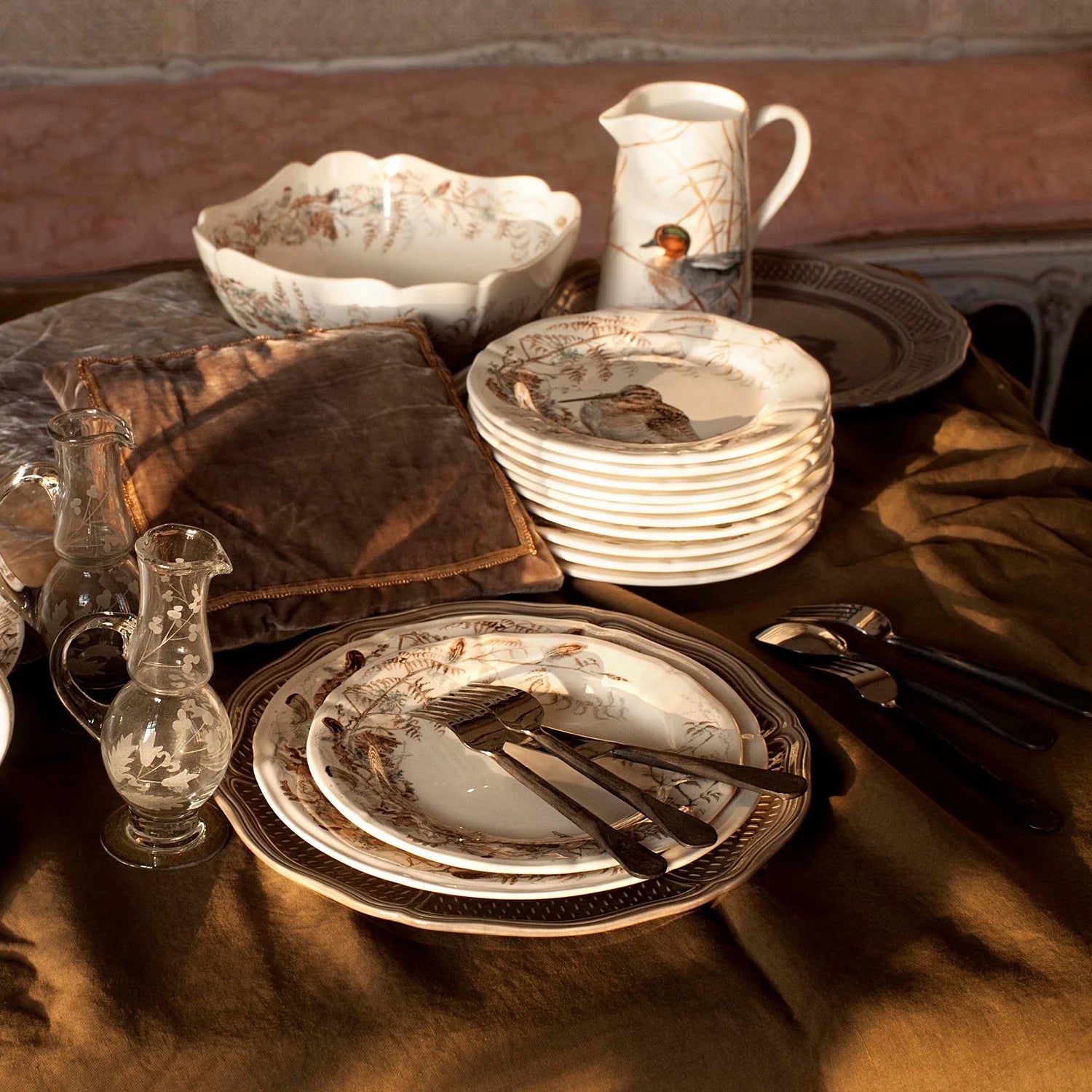 Elegant Sologne Collection - Premium Home Decor & Gifts for Housewarming, Wedding & Holiday | Perfect for Living Room, Bedroom & Office Decor