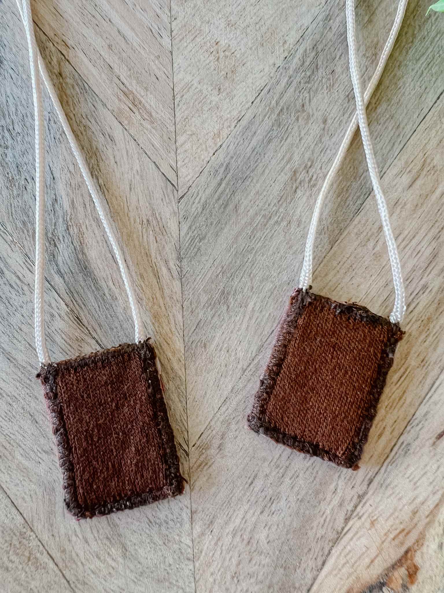 Brown Scapular Necklace - Cream & Rose Pieta Religious Pendant for Catholic Devotion - Perfect for Prayer, Worship & Spiritual Protection