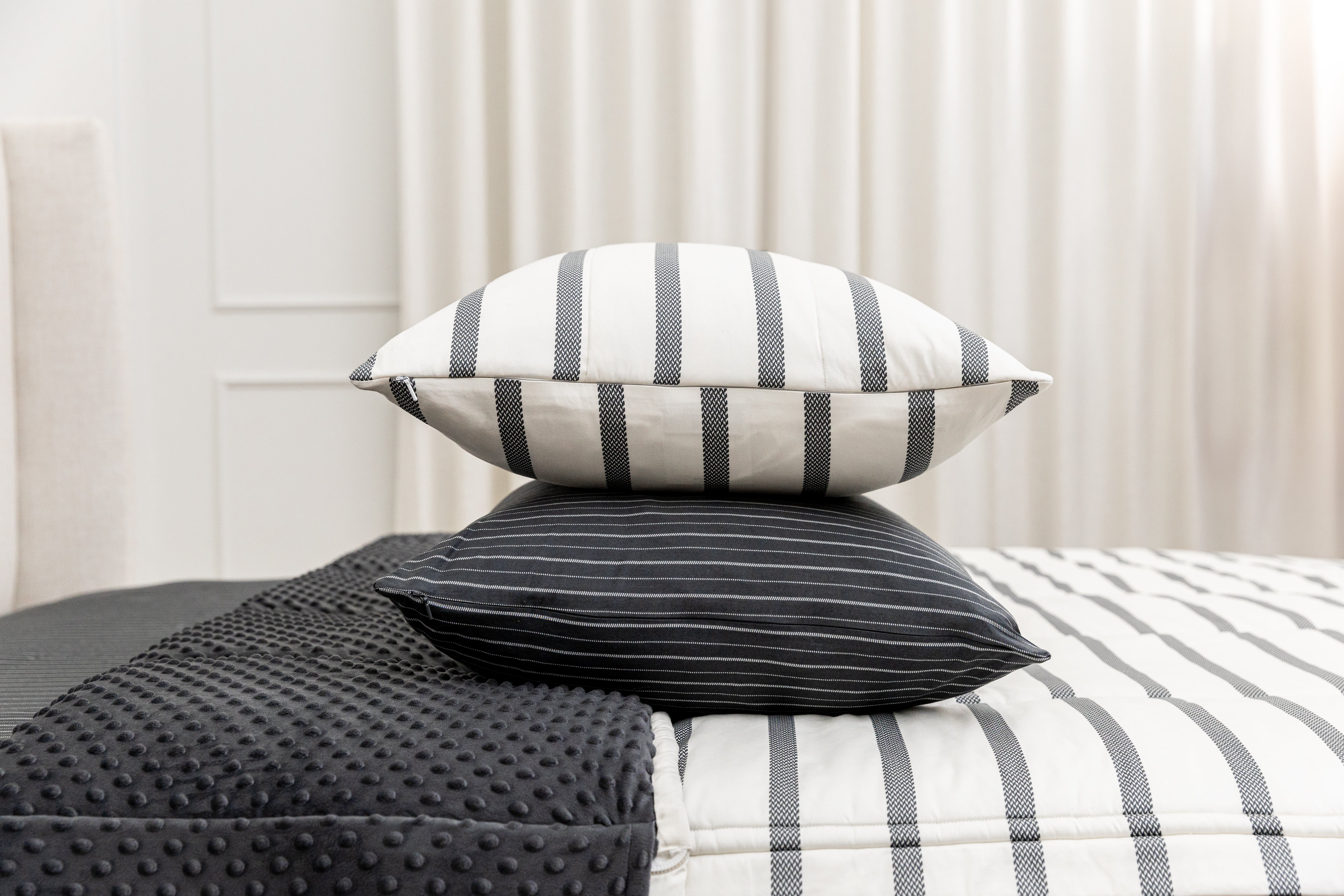 Premium Chandler Pillowcase Set - Soft & Breathable Cotton Pillow Covers for Bedroom, Hotel, or Travel - Standard & Queen Size Options - Wrinkle & Fade Resistant